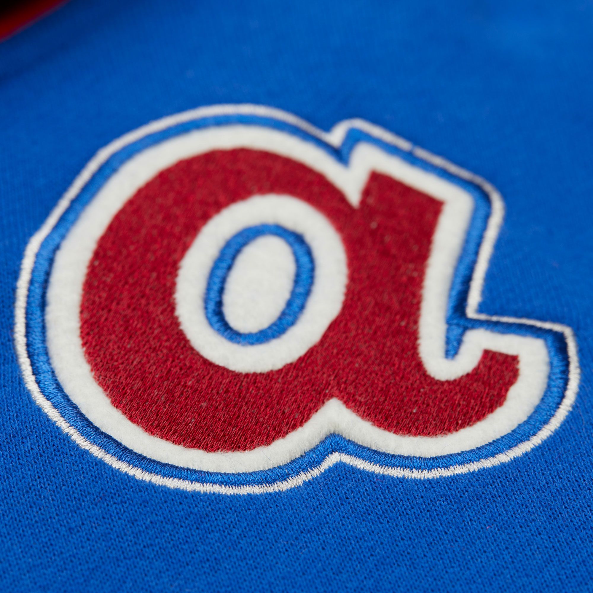 Mitchell & Ness Men's Atlanta Braves Royal Courtside Hooded Jacket product image