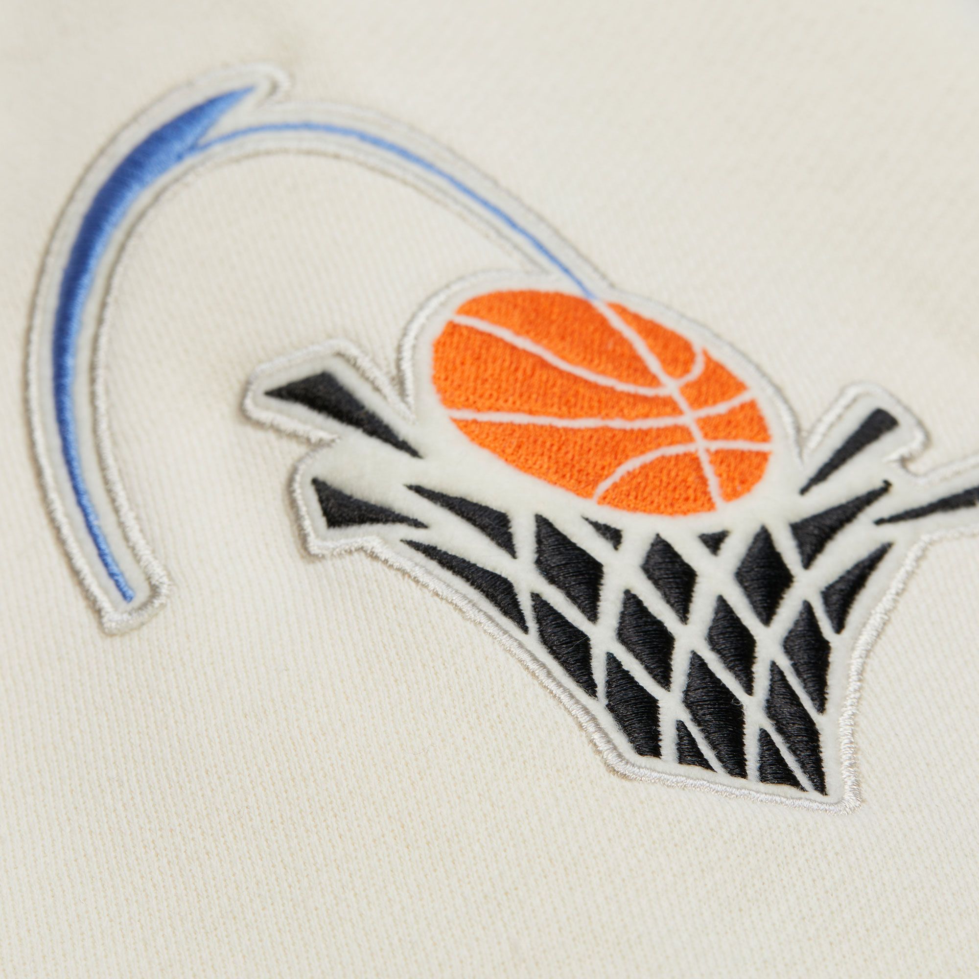 Mitchell & Ness Men's Cleveland Cavaliers Black Courtside Fleece Jacket product image