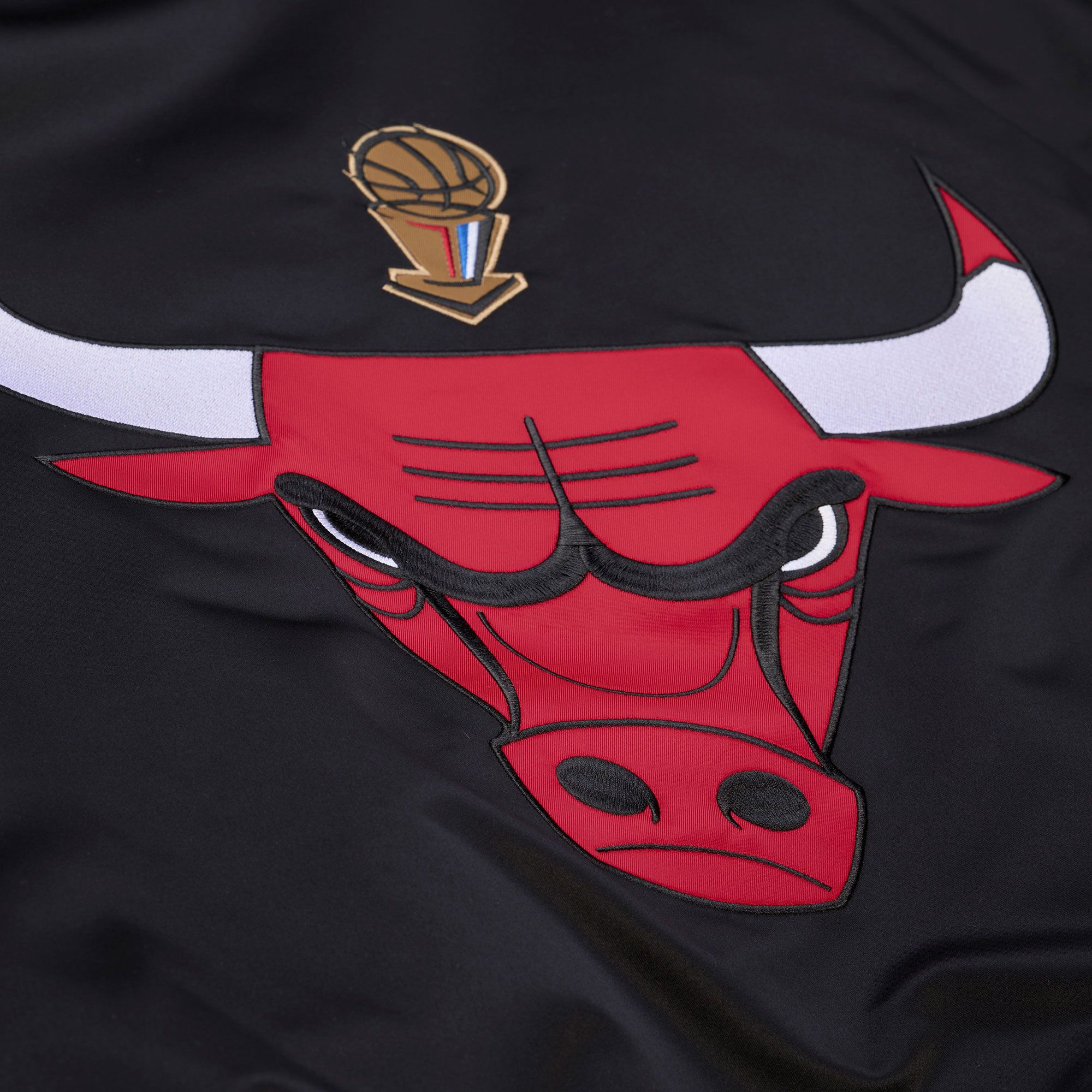 Mitchell & Ness Men's Chicago Bulls Black Throw It Back Full-Zip Satin Jacket product image