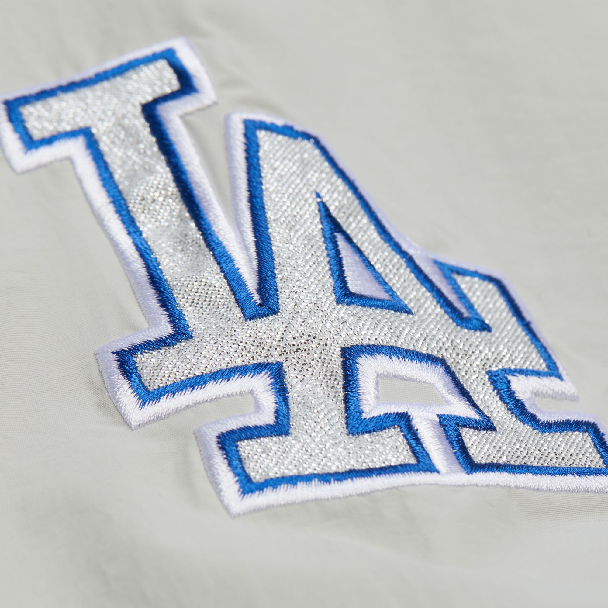 Mitchell & Ness Men's Los Angeles Dodgers Royal Vintage Logo Pullover Hoodie product image