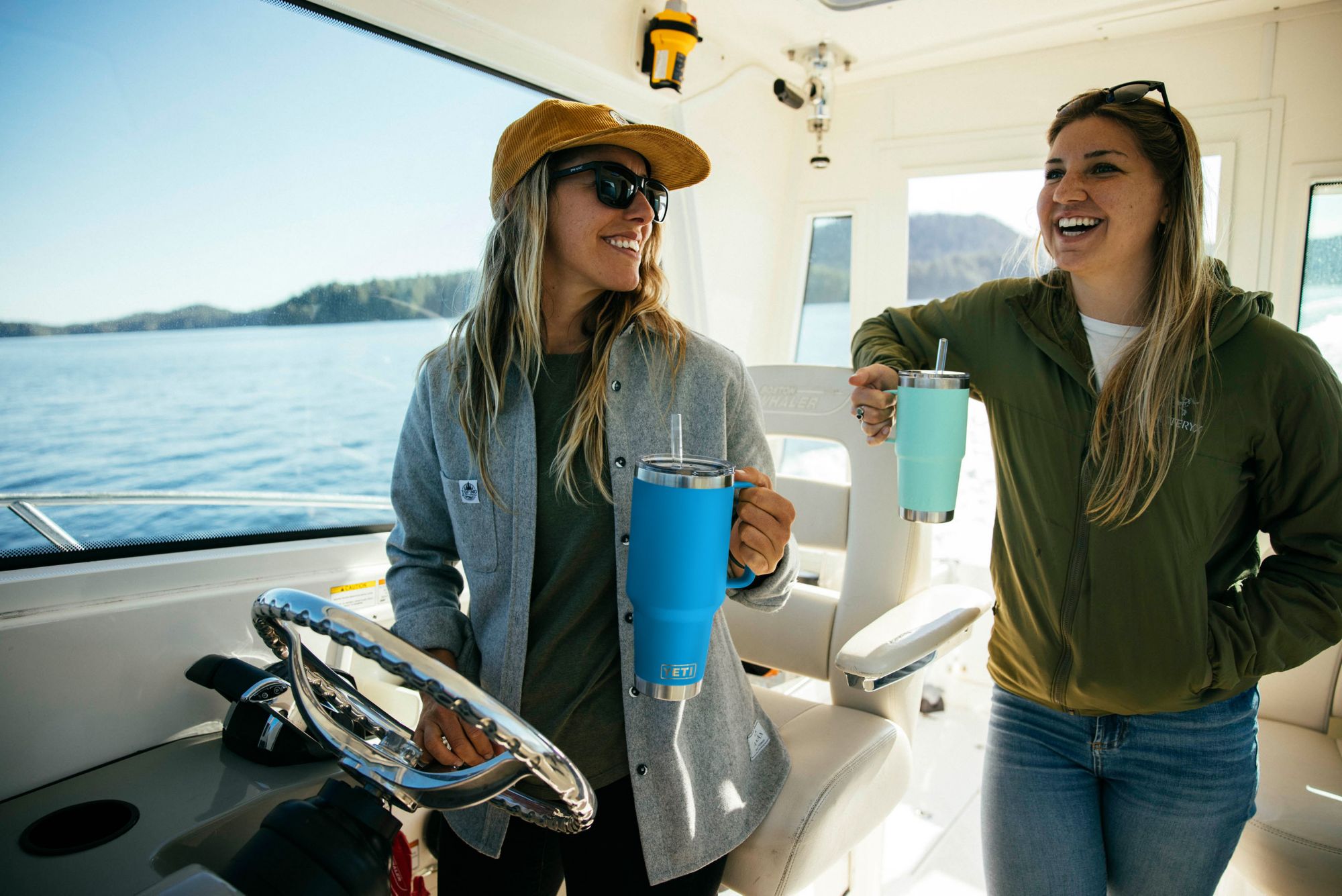 YETI 42 oz. Rambler Mug with Straw Lid product image