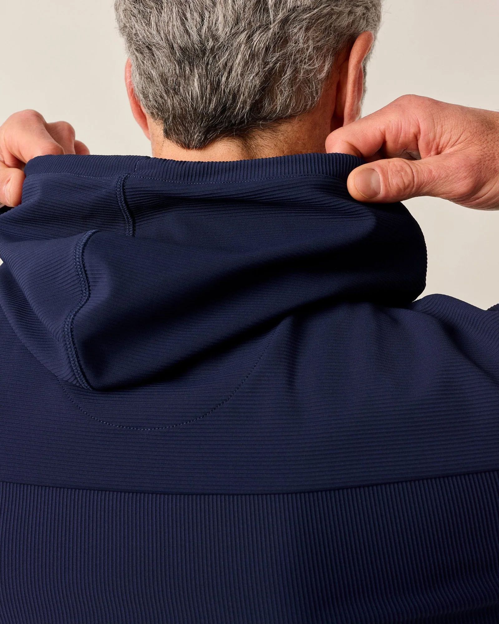 Johnnie-O Men's Hoppin Performance Drawstring Textured Golf Hoodie product image