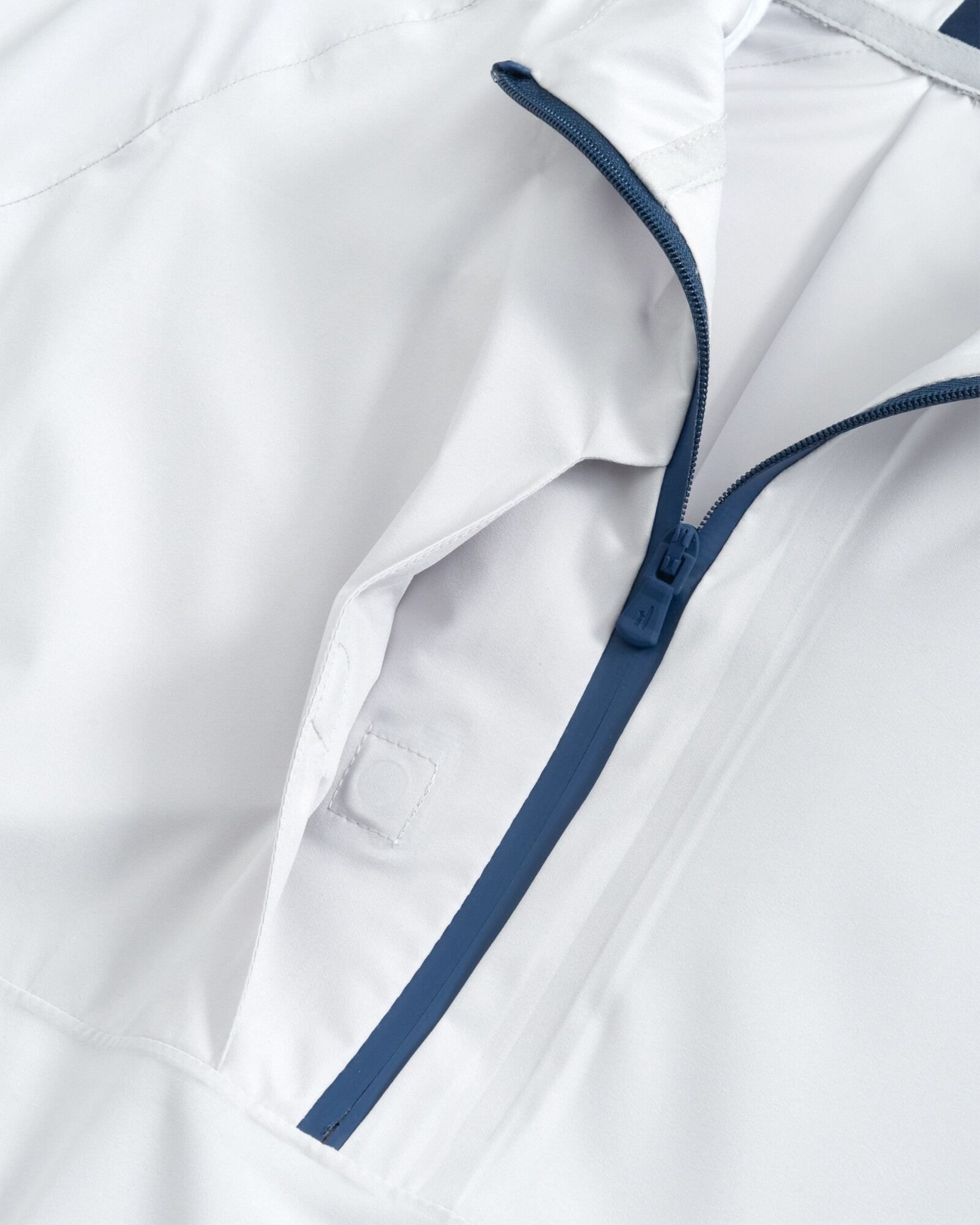 Johnnie-O Men's Stealth Stowable Short Sleeve Rain Golf Jacket product image