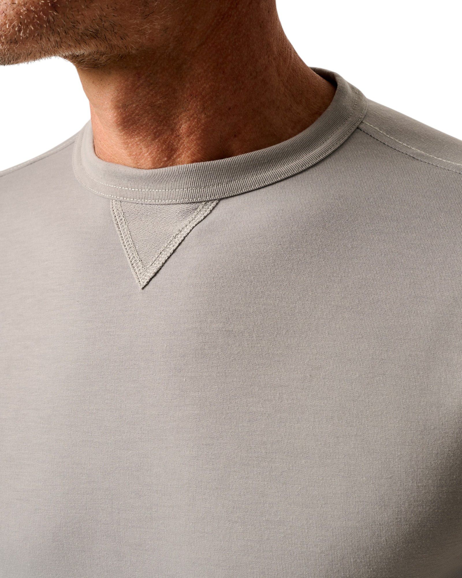 Johnnie-O Men's Reilly Dri-Release Golf Crewneck Sweatshirt product image