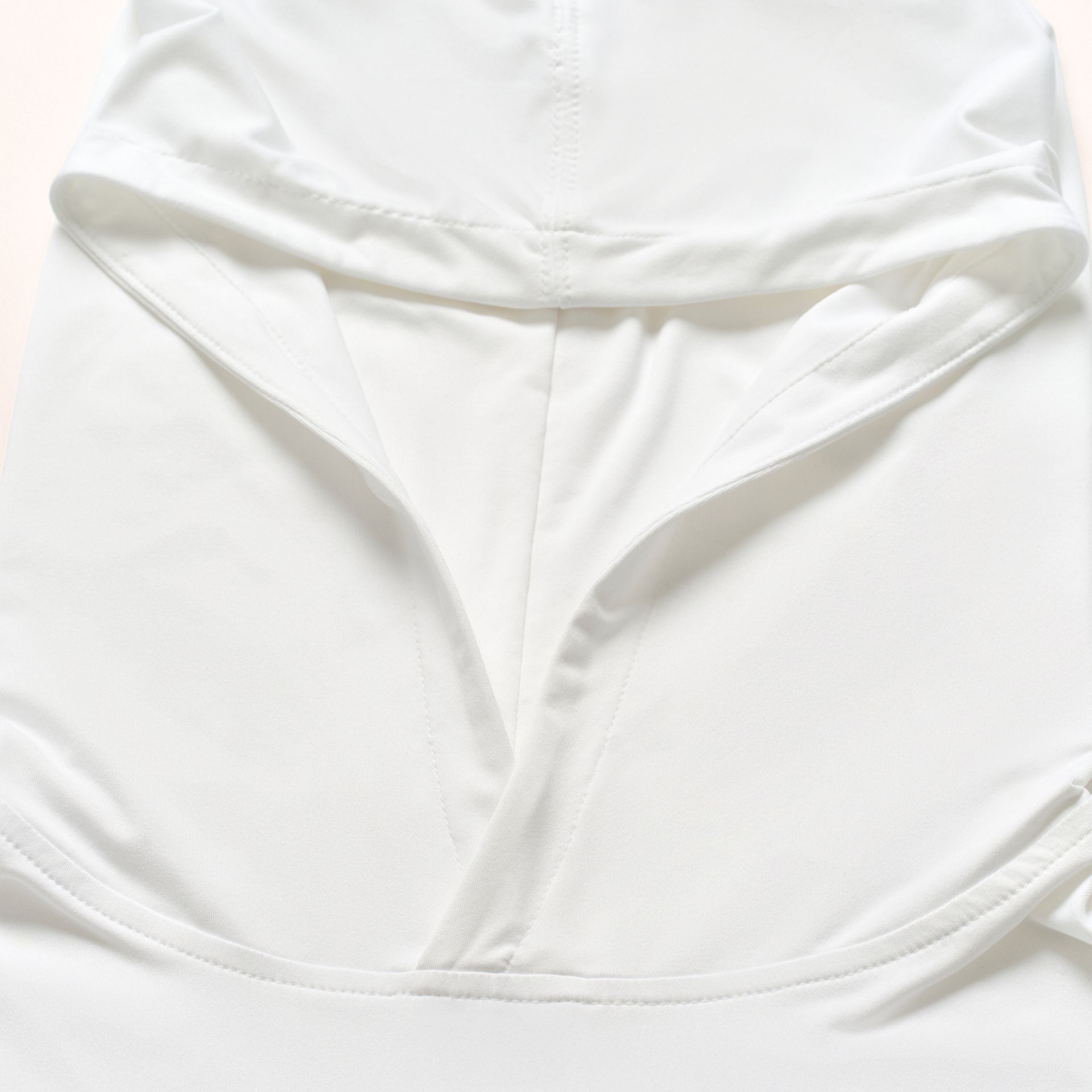 Johnnie-O Men's Talon Featherweight Performance Golf Hoodie product image