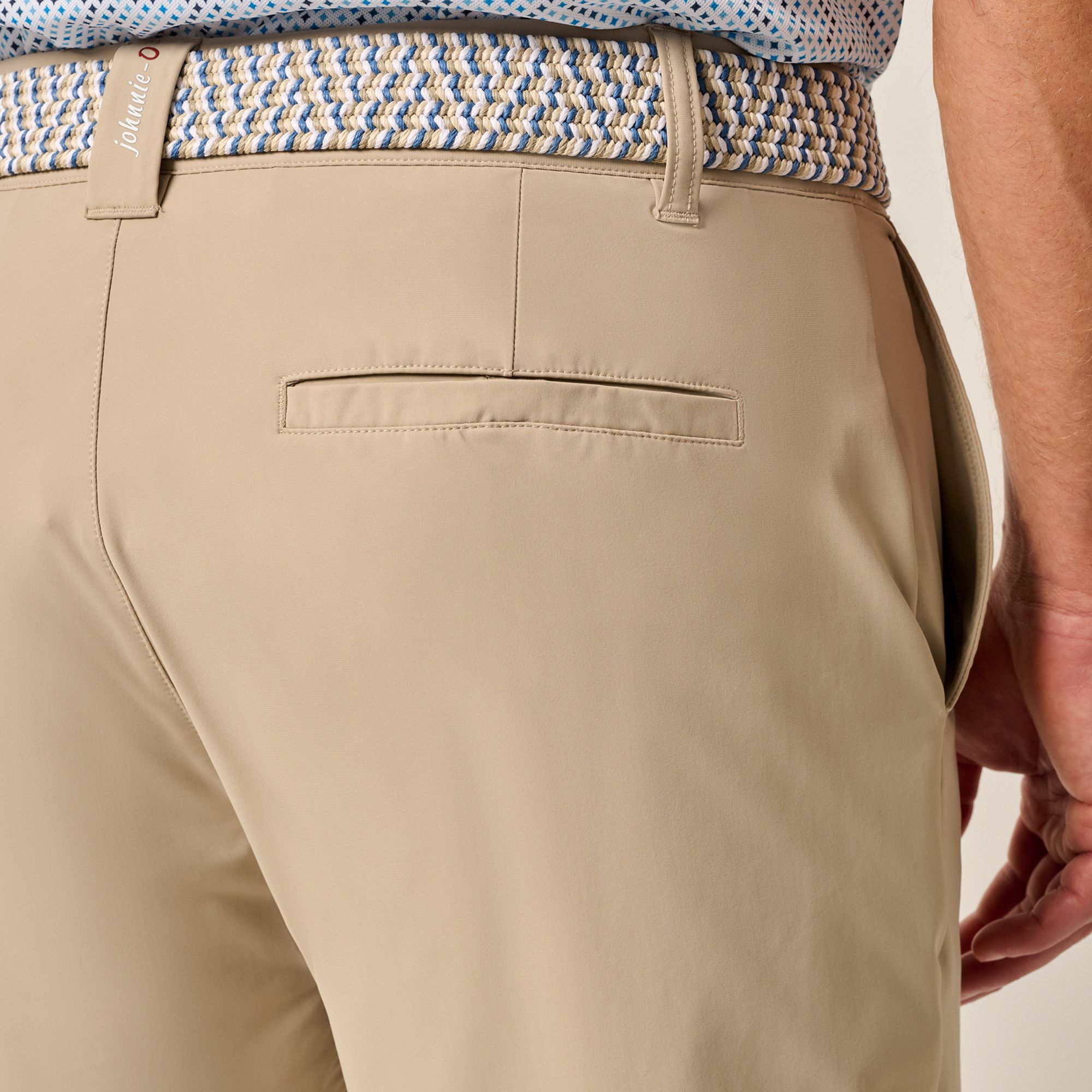 Johnnie-O Men's 9” Fusionn Performance Pull-On Golf Short product image