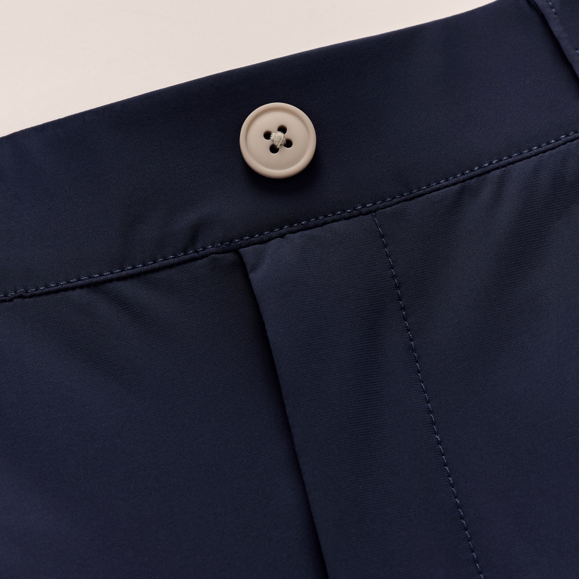 Johnnie-O Men's 9” Fusionn Performance Pull-On Golf Short product image