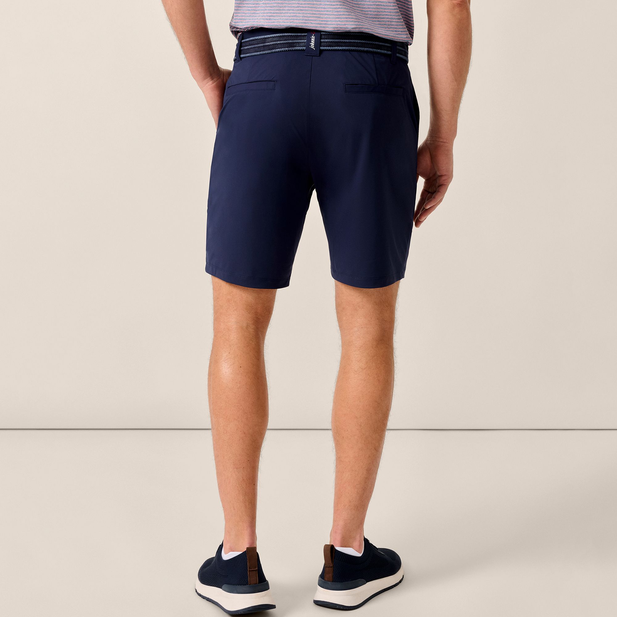 Johnnie-O Men's 9” Fusionn Performance Pull-On Golf Short product image