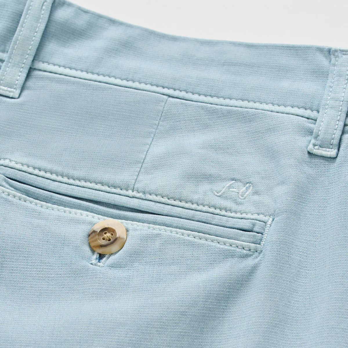 Johnnie-O Men's 8" Nassau Golf Short product image