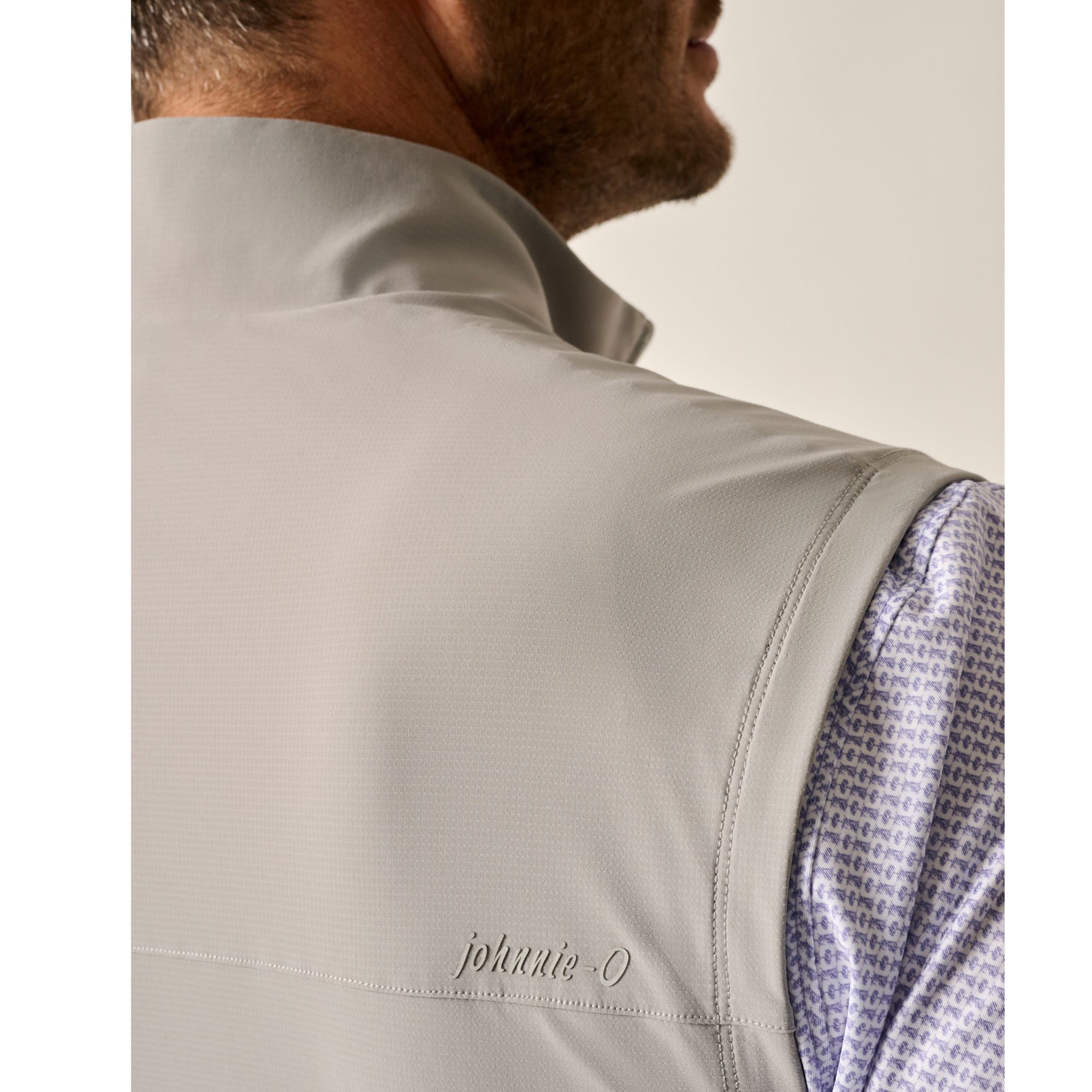 Johnnie-O Men's Zimmer Golf Vest product image