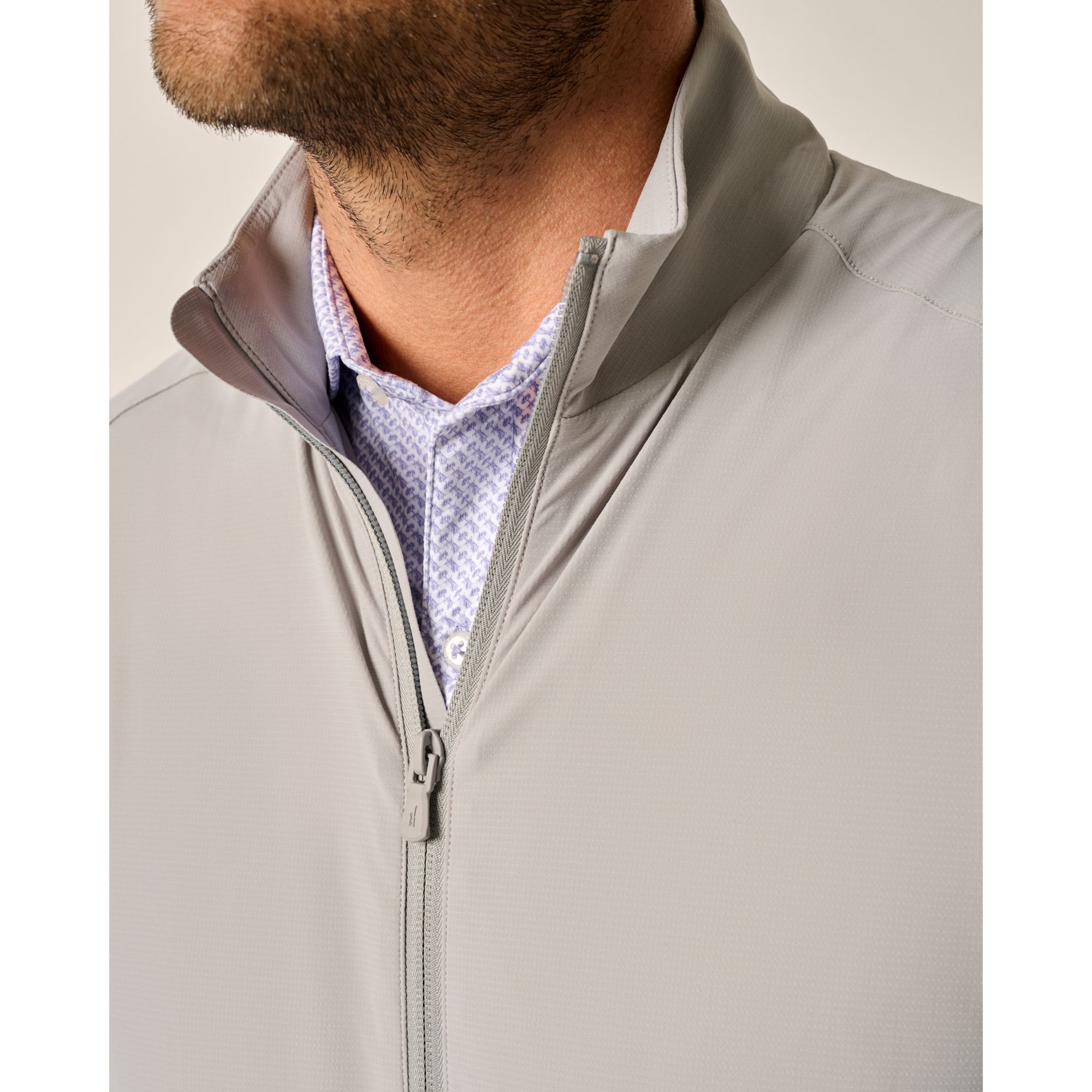 Johnnie-O Men's Zimmer Golf Vest product image