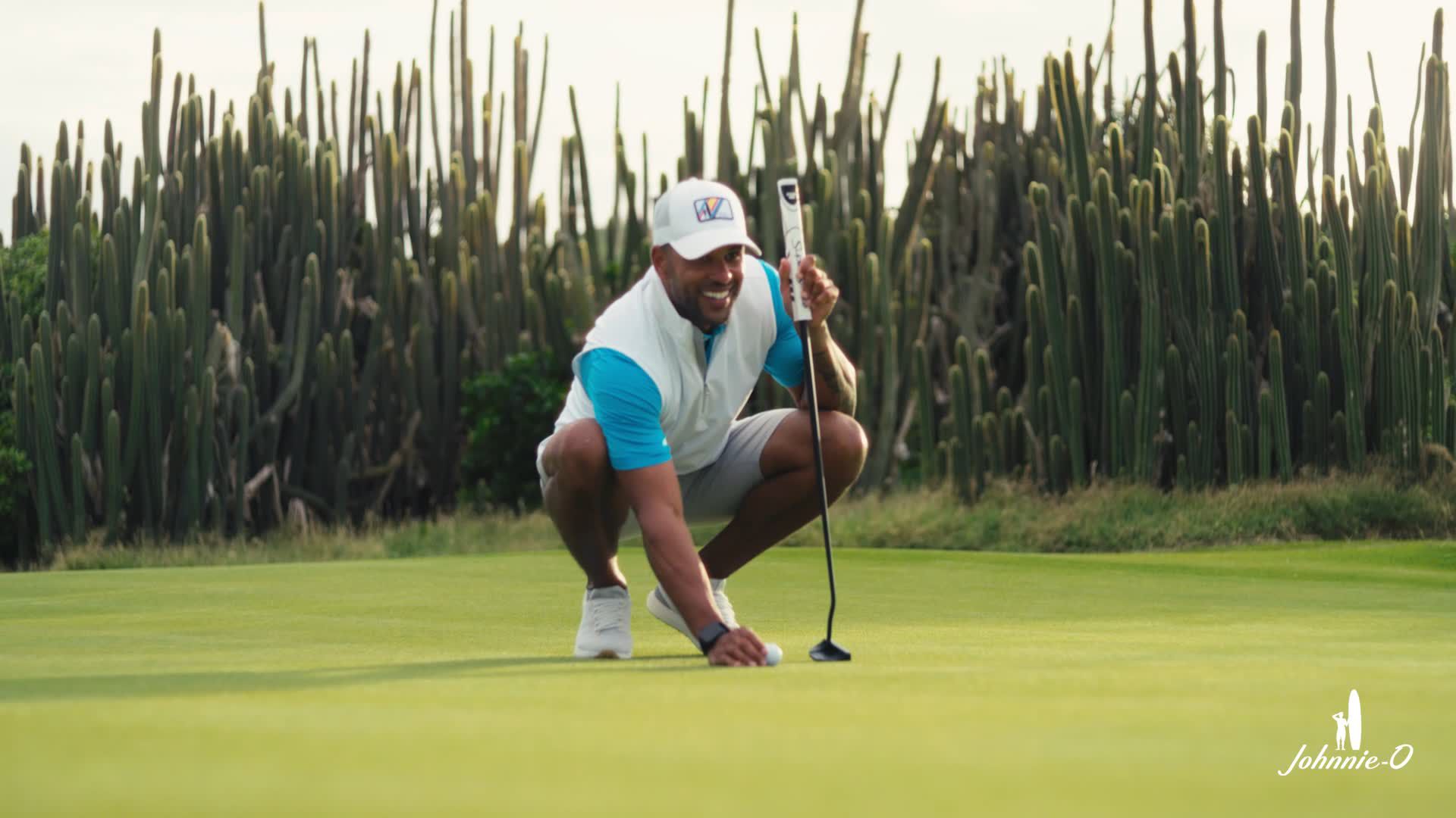 Johnnie-O Men's Sleeveless Motion Golf Vest product