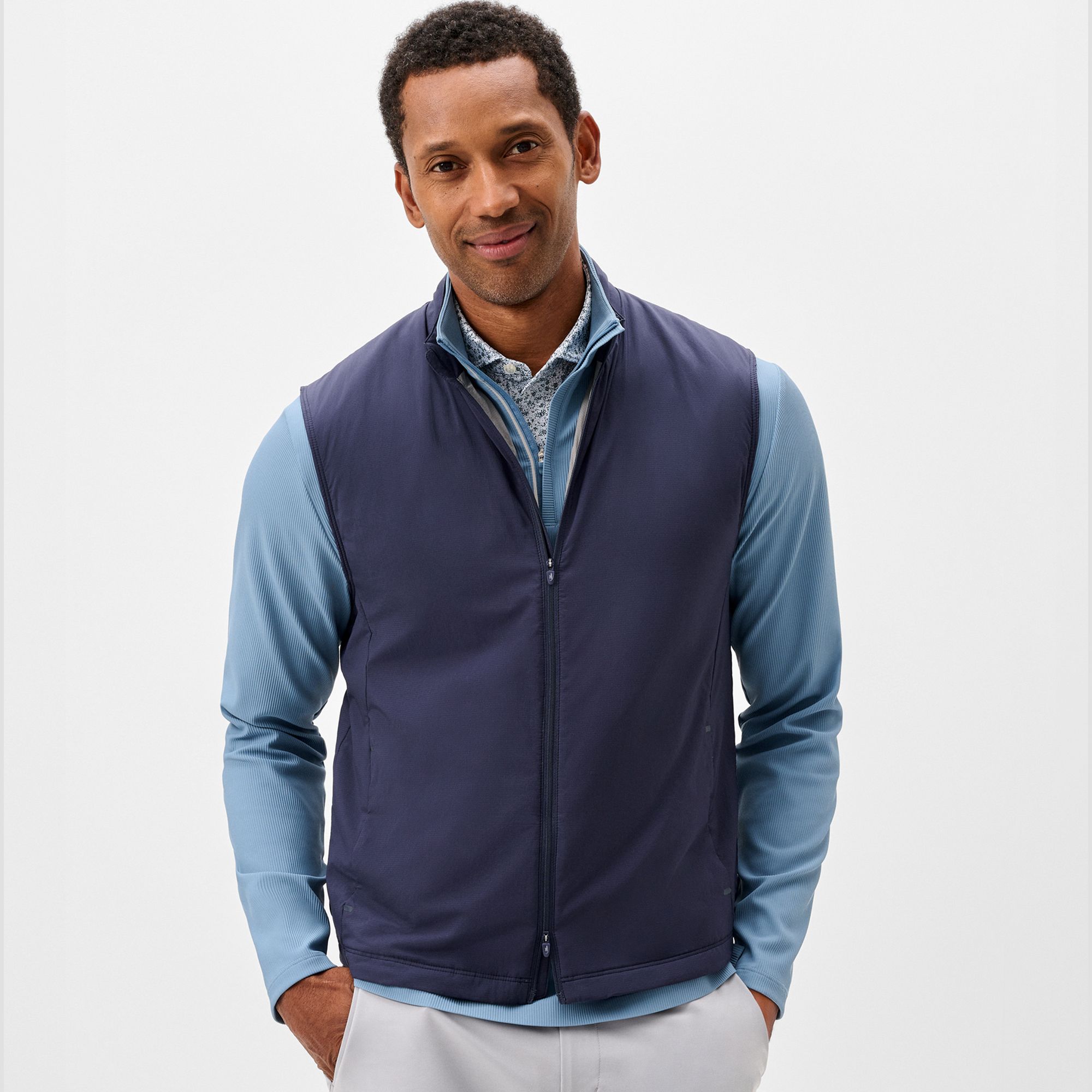 Johnnie-O Men's Charlton Featherweight Golf Vest product image