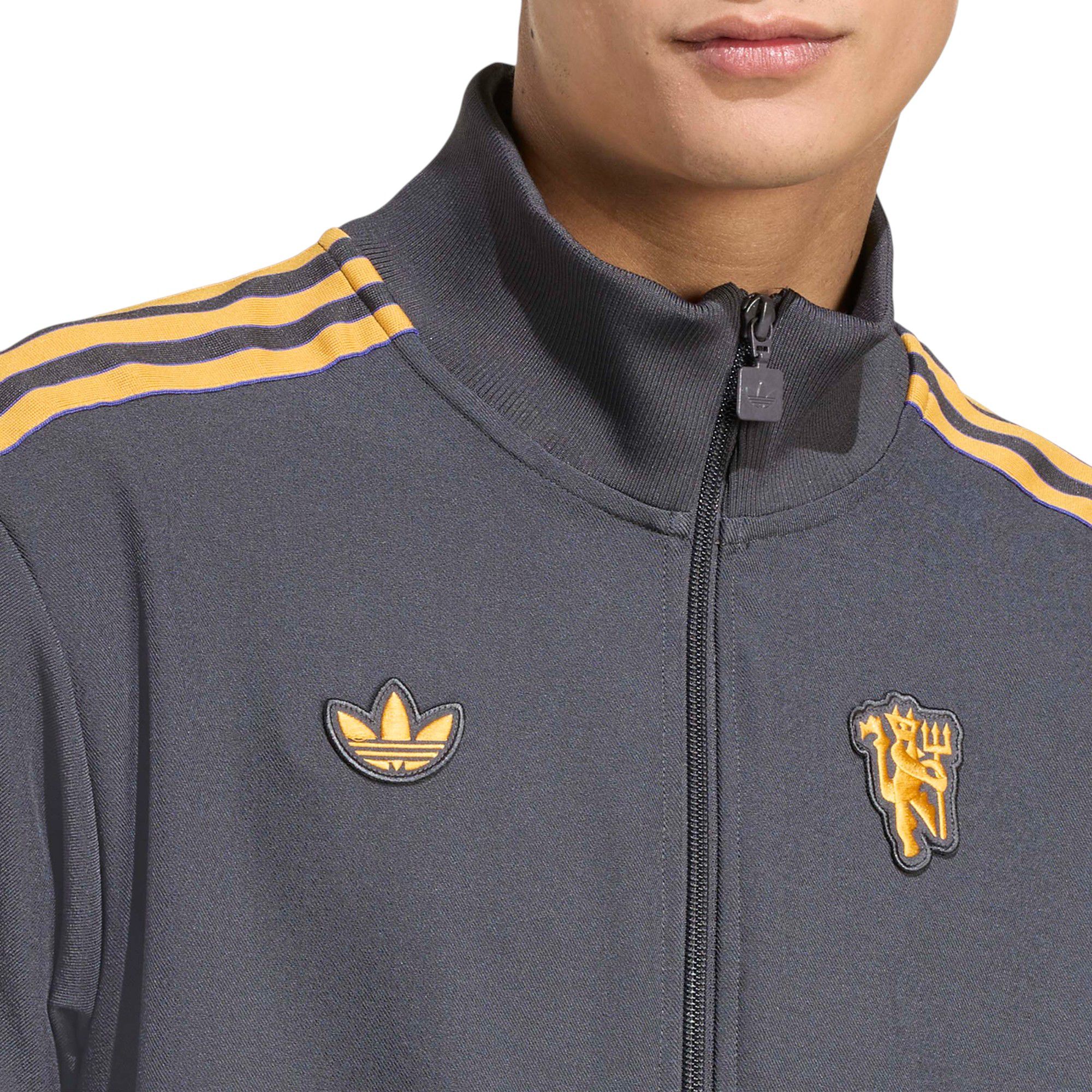 adidas Men's Manchester United 2025 Black Third Full-Zip Vintage Jacket product image