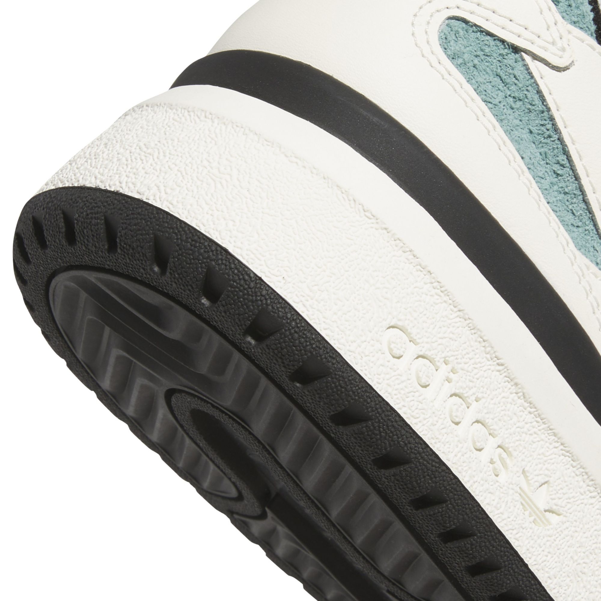 adidas Men's Forum 2000 Shoes product image