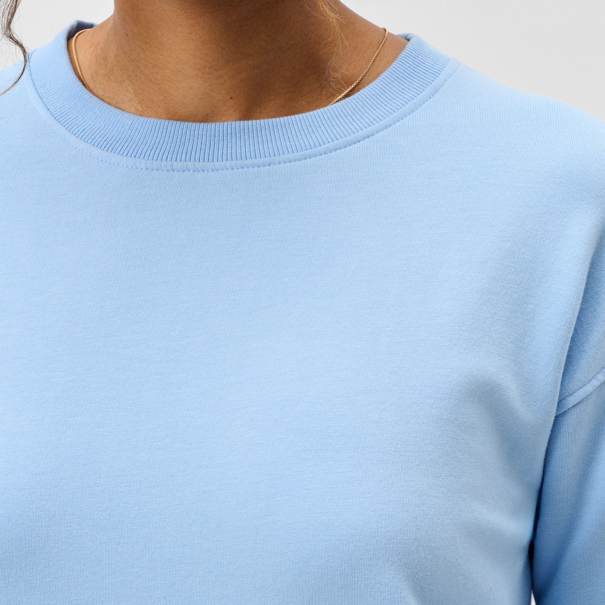 Johnnie-O Women's Penny Long Sleeve Crewneck Golf Sweatshirt product image