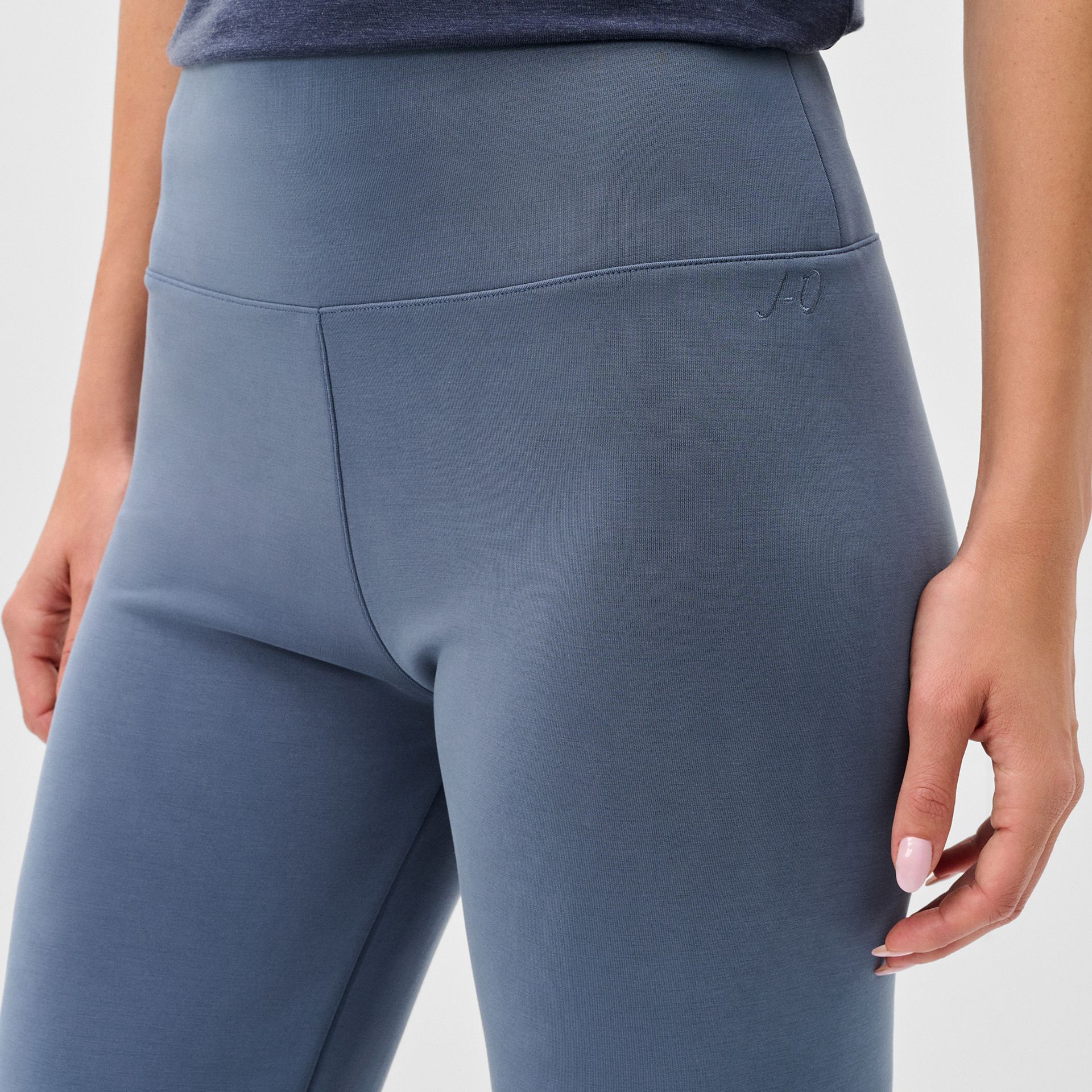 Johnnie-O Women's Solange Golf Pant product image