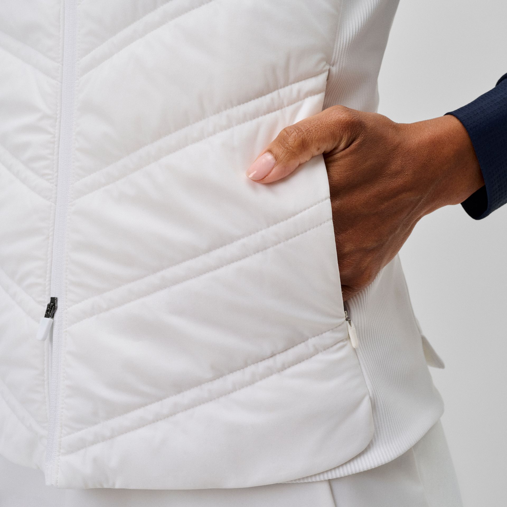 Johnnie-O Women's Portrush Hybrid Performance Golf Vest product image