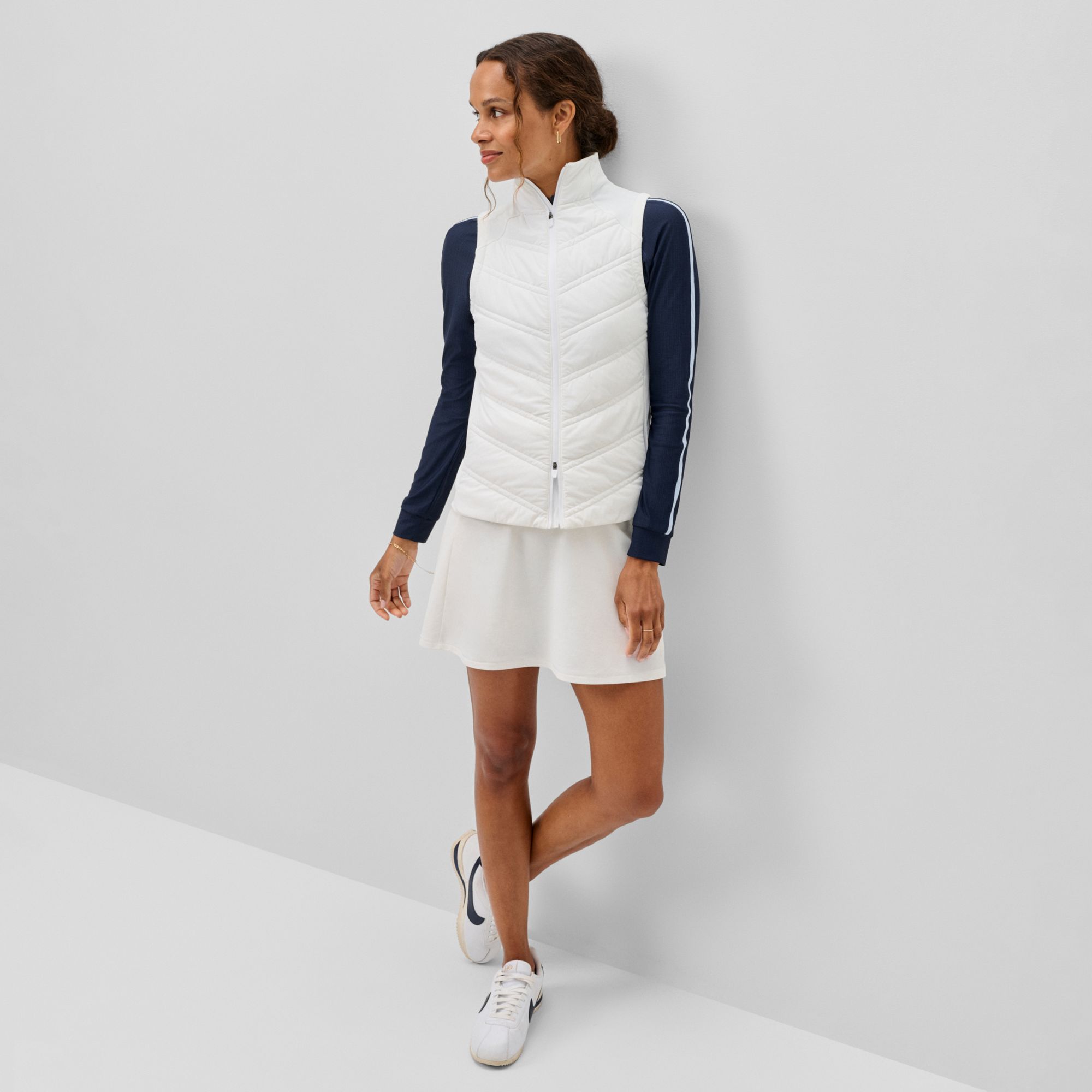 Johnnie-O Women's Portrush Hybrid Performance Golf Vest product image