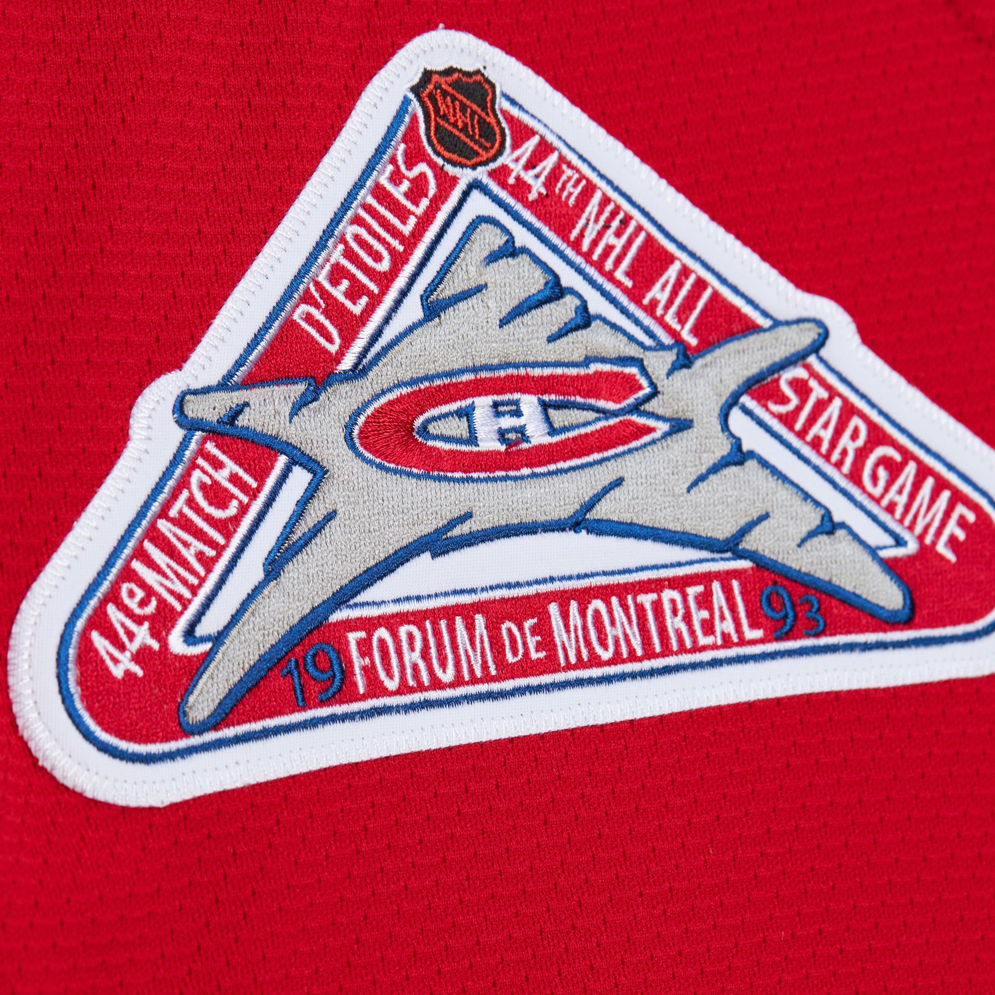 Mitchell & Ness Men's Montreal Canadiens Patrick Roy #33 1992 Red Power Play Vintage Replica Jersey product image