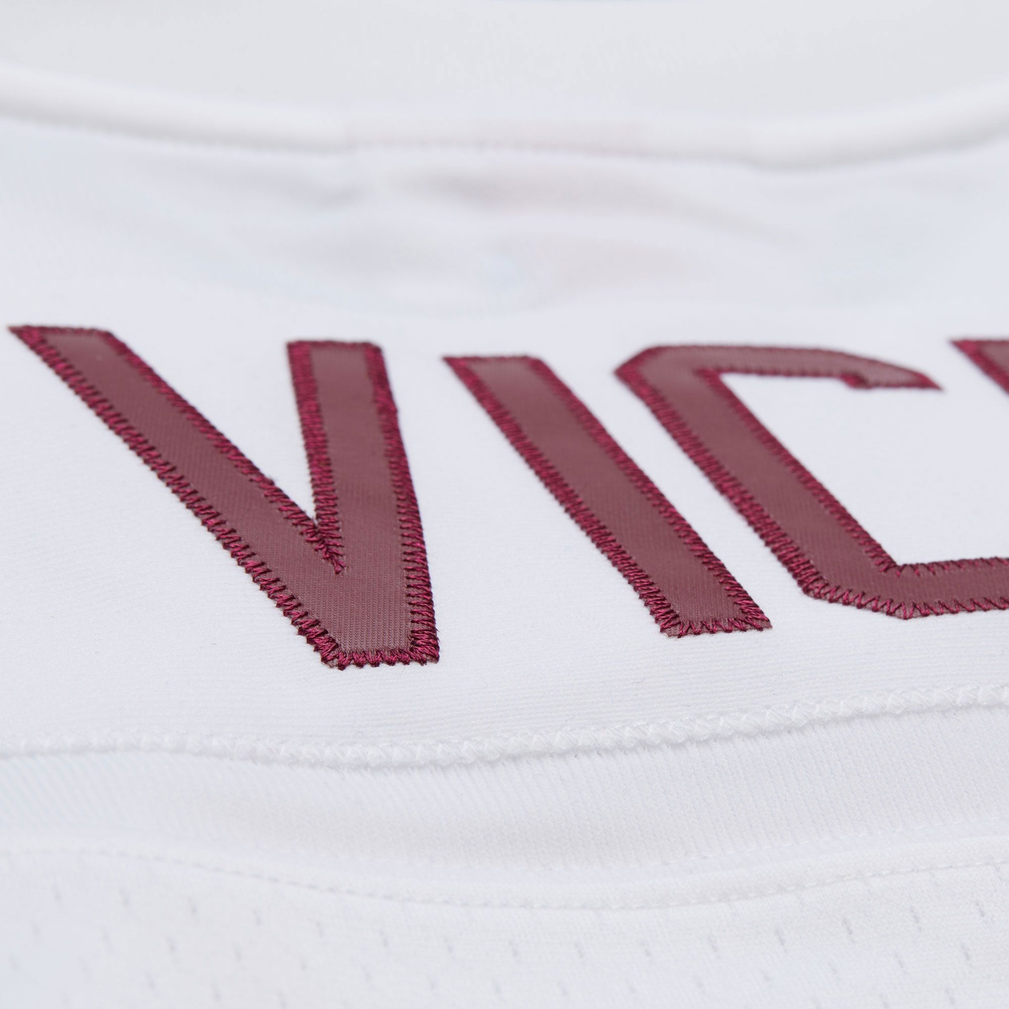 Mitchell & Ness Adult Virginia Tech Hokies Michael Vick #7 White 2000 Jersey product image