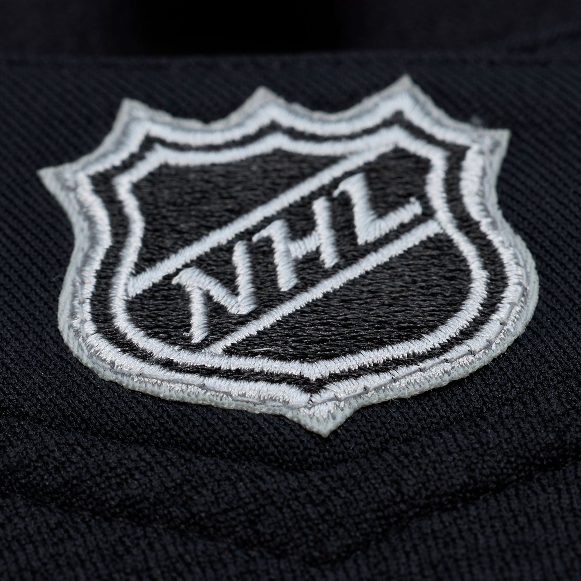 Mitchell & Ness Men's New York Islanders Anders Lee #27 Black Vintage Power Play Jersey product image