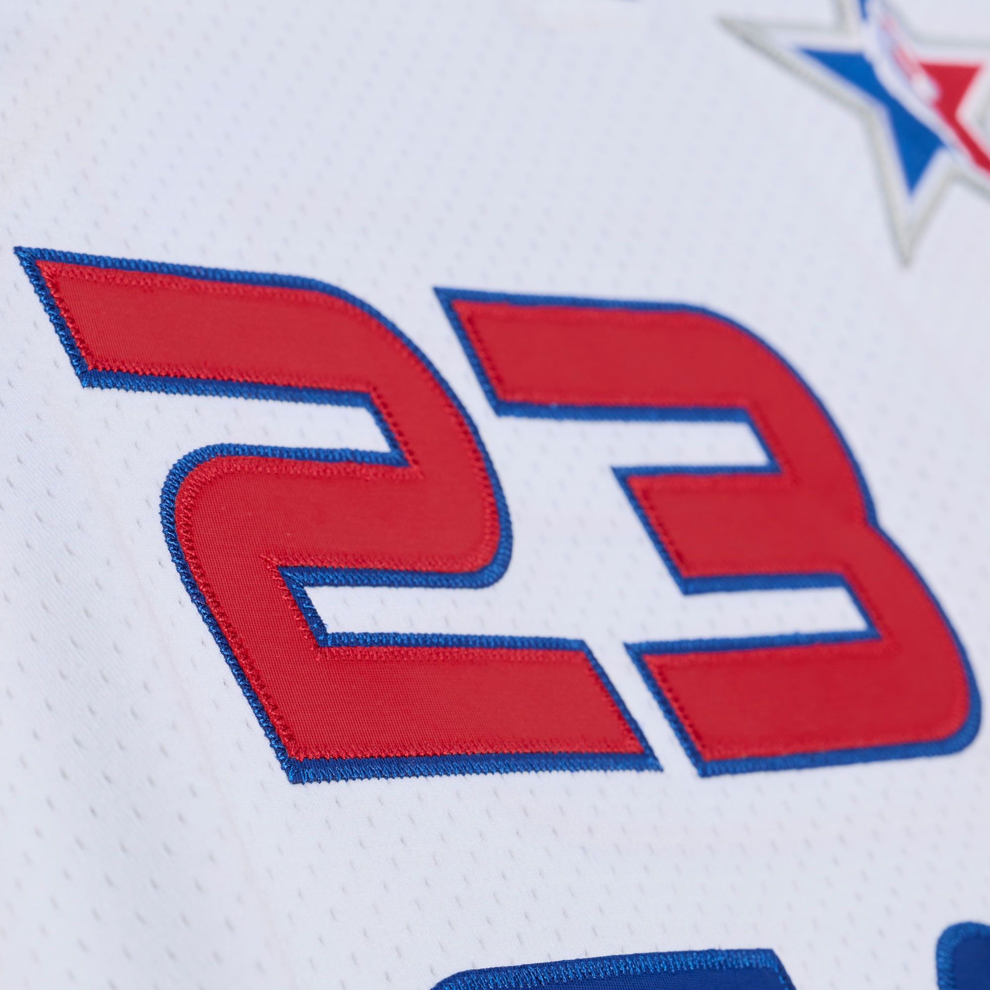 Mitchell & Ness Men's Cleveland Cavaliers LeBron James #23 White Authentic Hardwood Classics Jersey product image