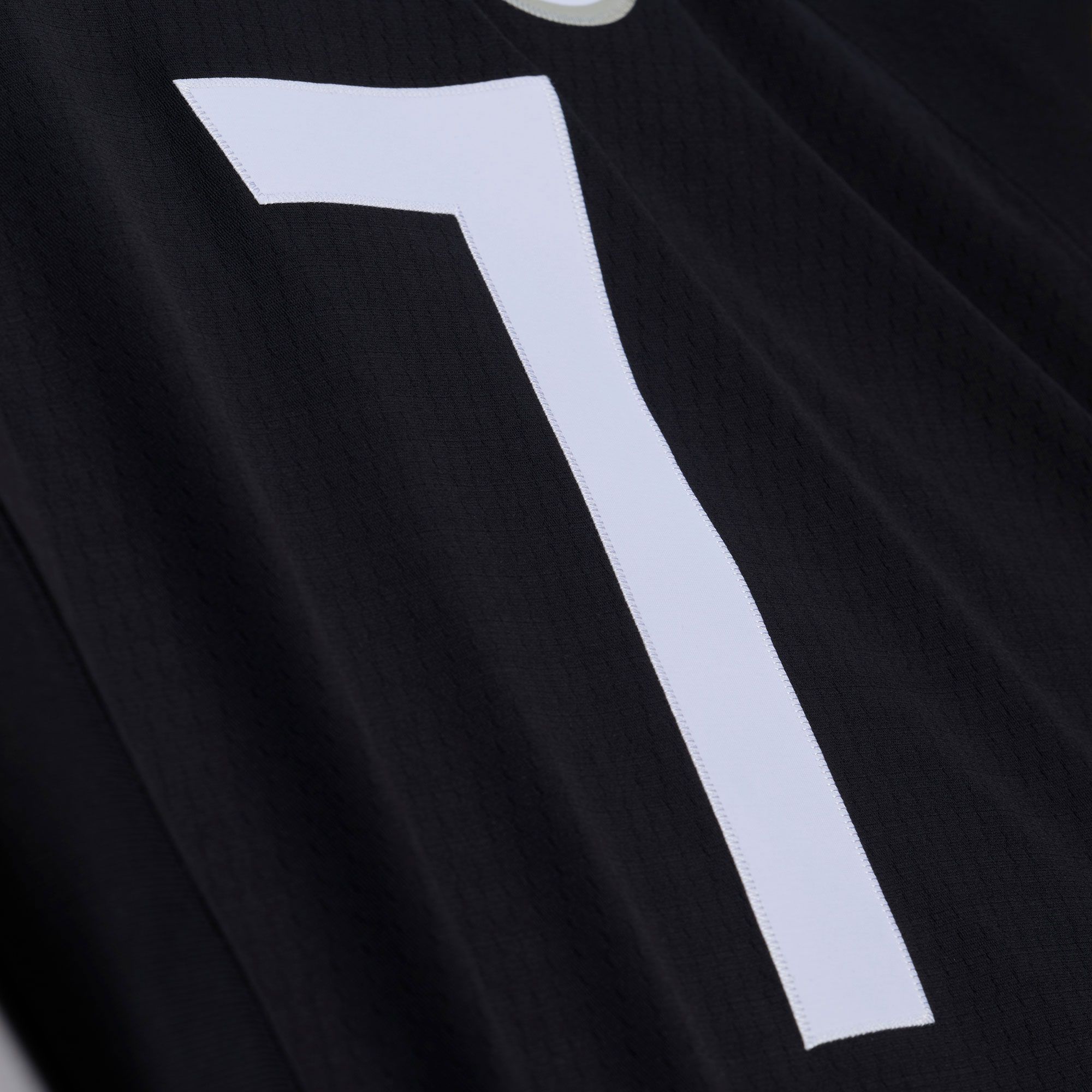 Mitchell & Ness Men's Pittsburgh Steelers Ben Roethlisberger #7 2004  Black Jersey product image