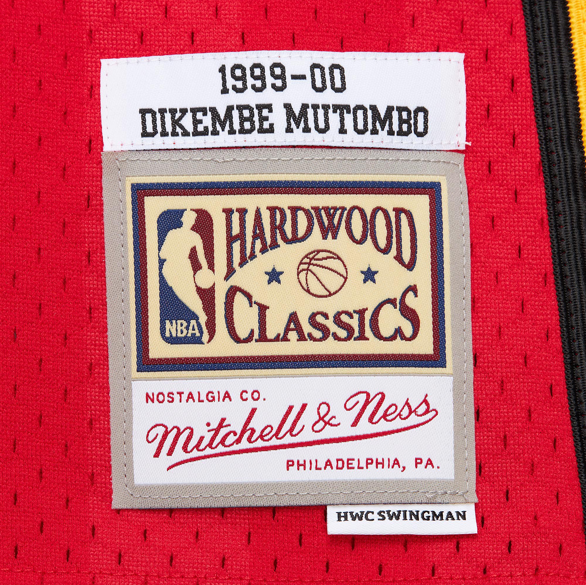 Mitchell & Ness Adult Atlanta Hawks Dikembe Mutombo #55 Swingman '99 Jersey product image