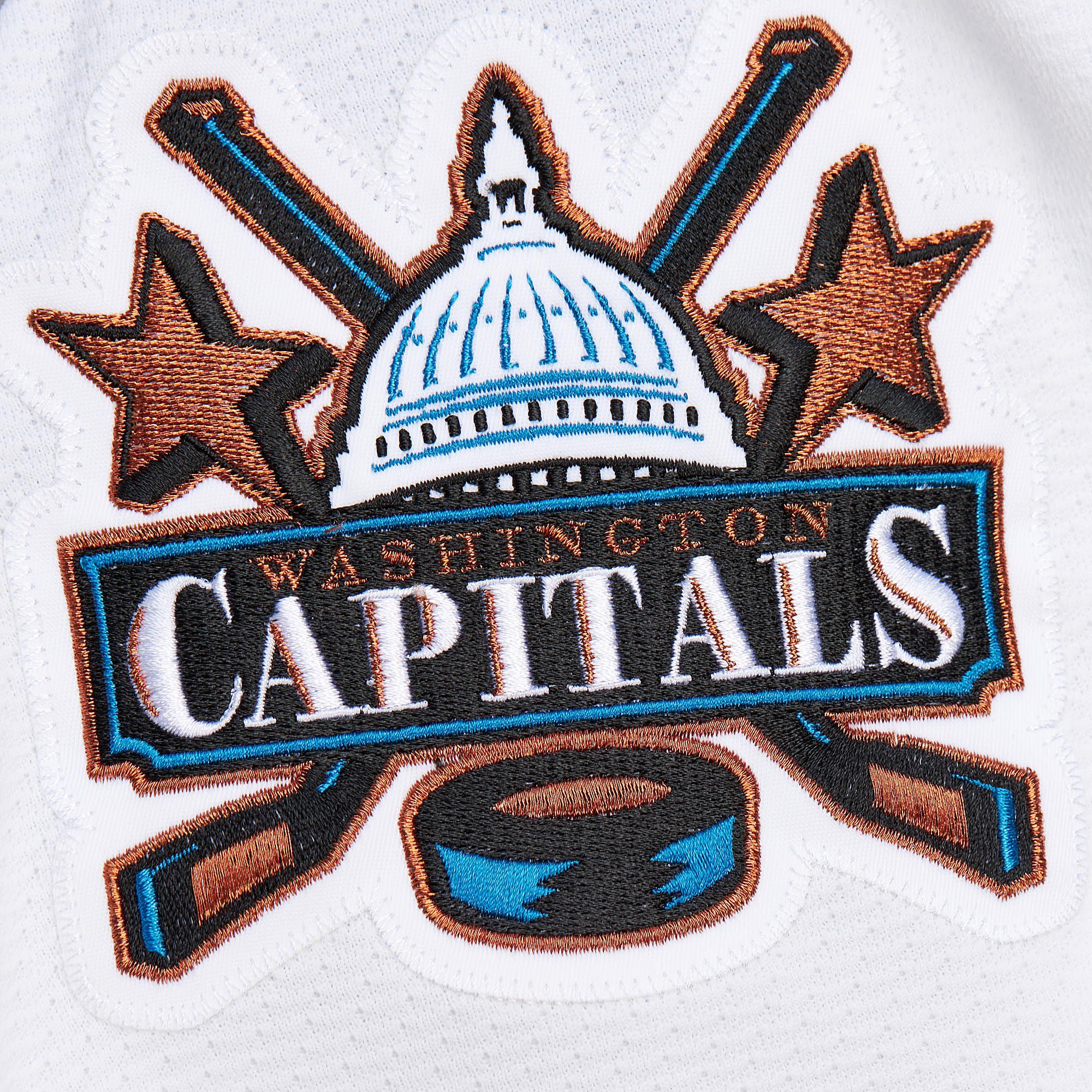 Mitchell & Ness Men's Washington Capitals Alex Ovechkin #8 2005 White Power Play Vintage Replica Jersey product image