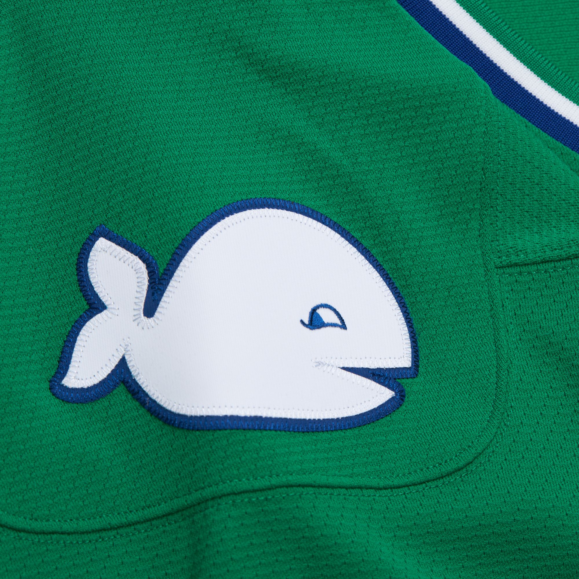 Mitchell & Ness Men's Hartford Whalers Gordie Howe #9 1979 Vintage Home Replica Jersey product image