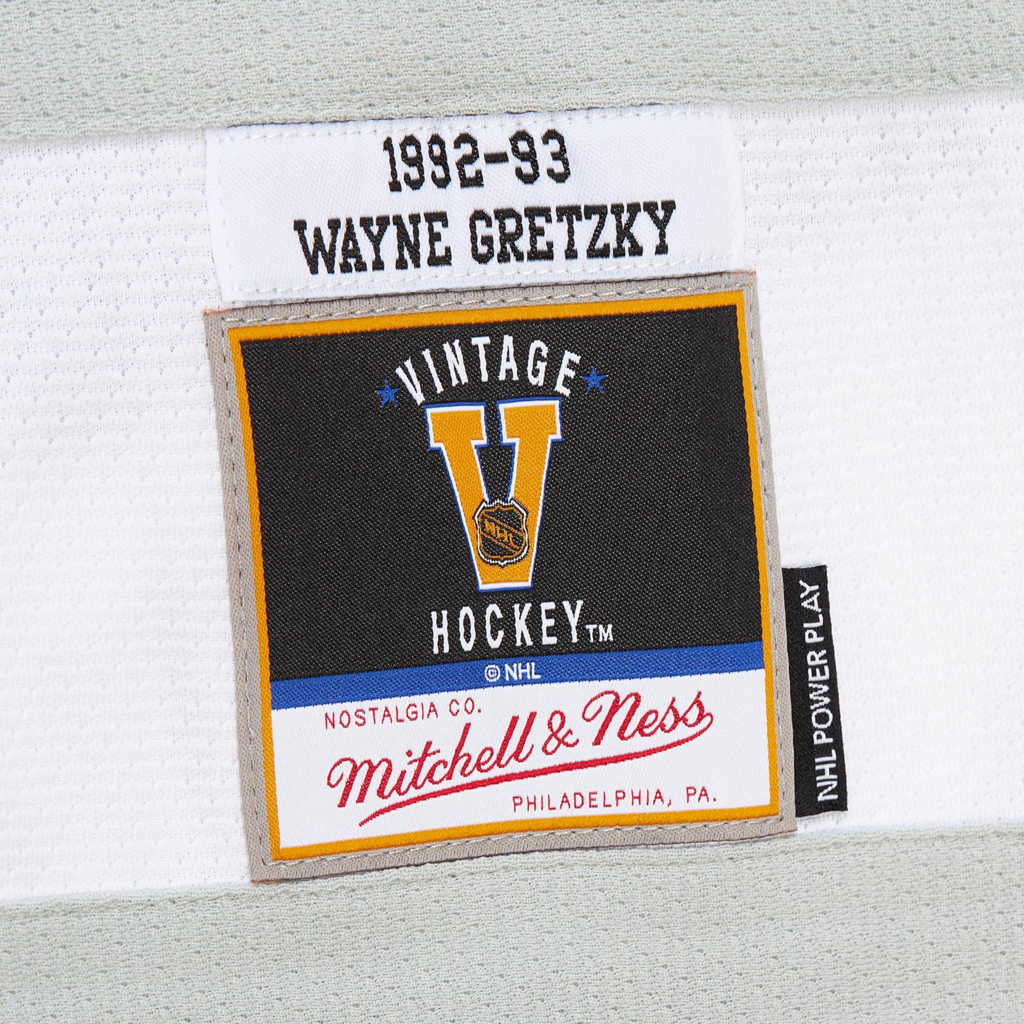 Mitchell & Ness Men's Los Angeles Kings Wayne Gretzky #99 1992 Vintage Home Replica Jersey product image