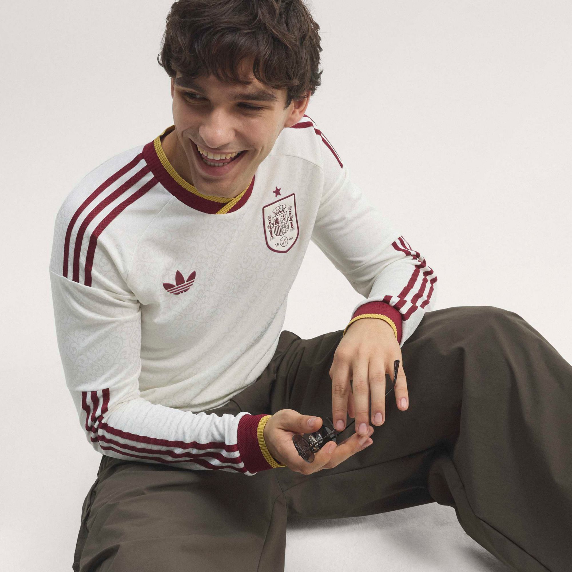 adidas Adult Spain 2026 Away Authentic Jersey product image