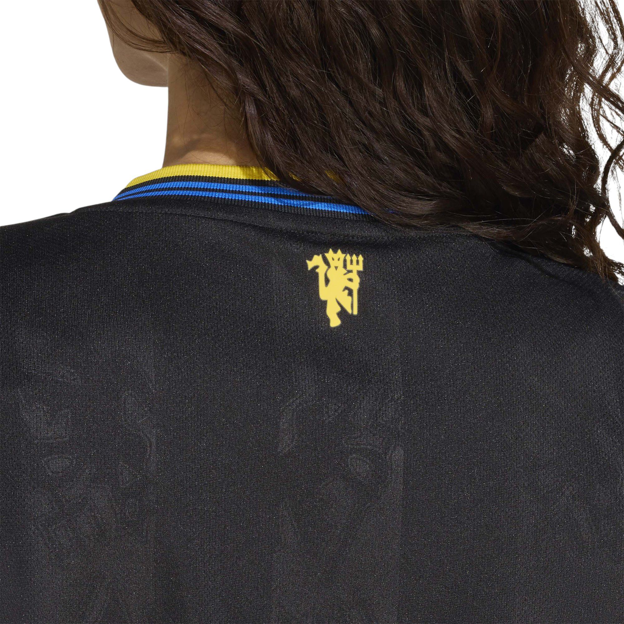 adidas Women's Manchester United 2025 Black Third Replica Jersey product image