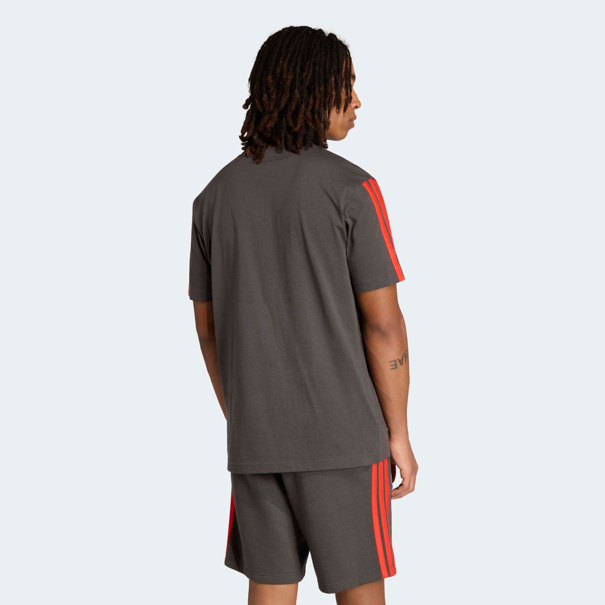 Mitchell & Ness Men's Algeria Black DNA T-Shirt product image