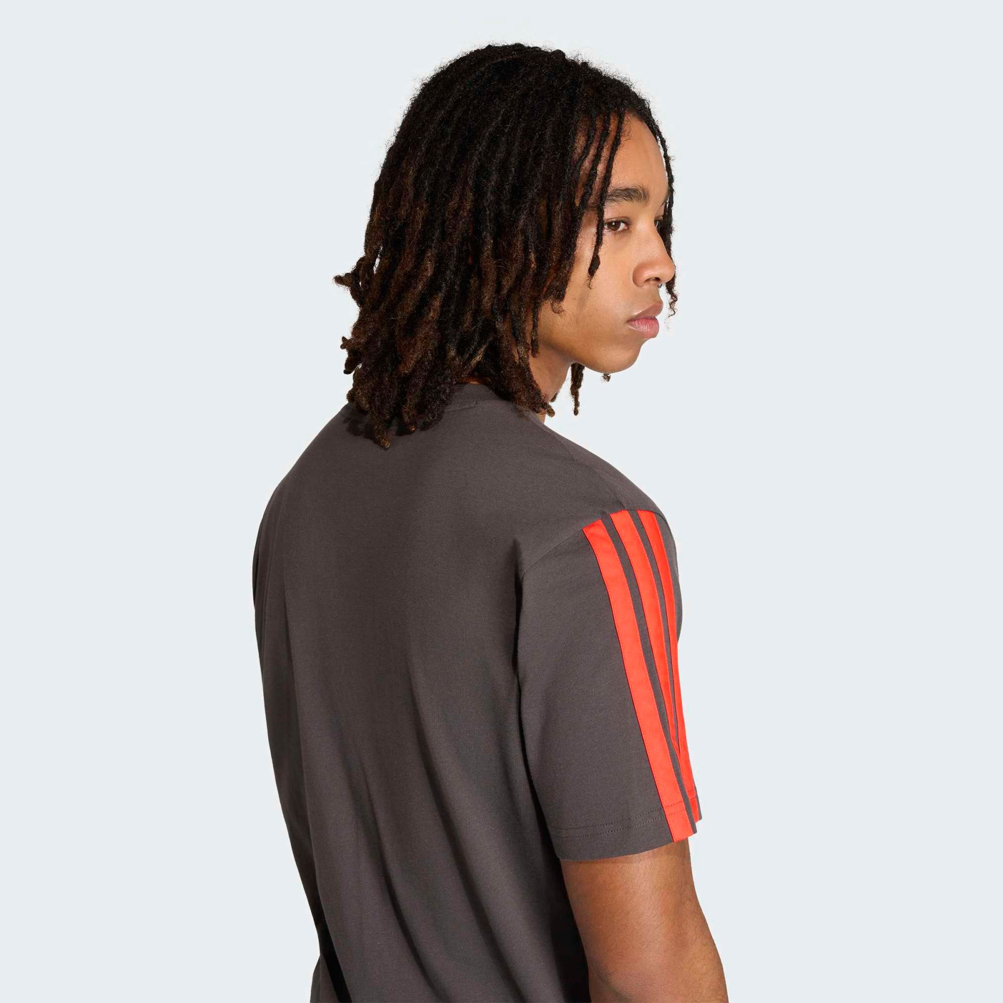 Mitchell & Ness Men's Algeria Black DNA T-Shirt product image