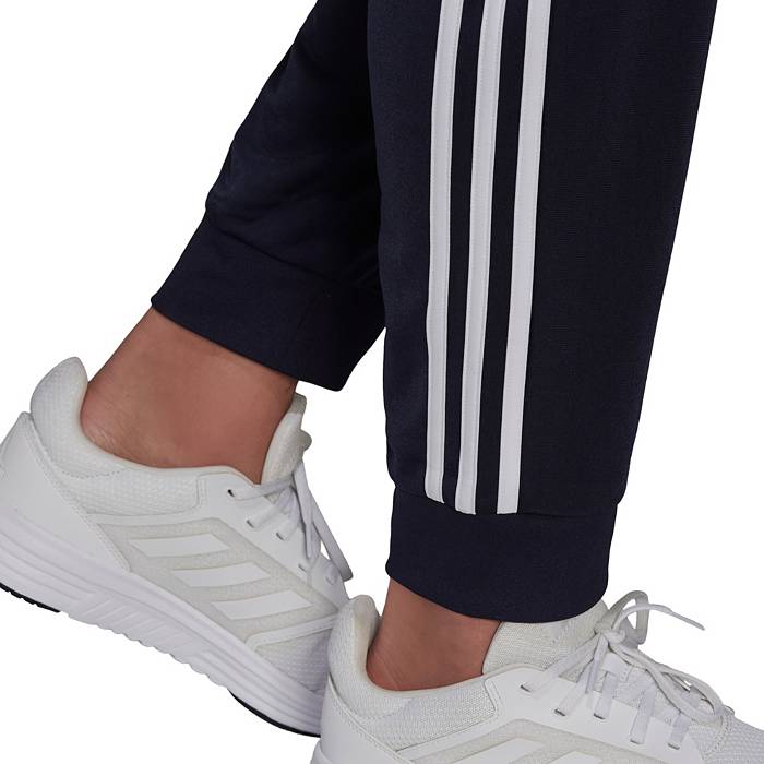 græs agitation Tilsyneladende adidas Men's 3-Stripe Tricot Track Pants | Dick's Sporting Goods
