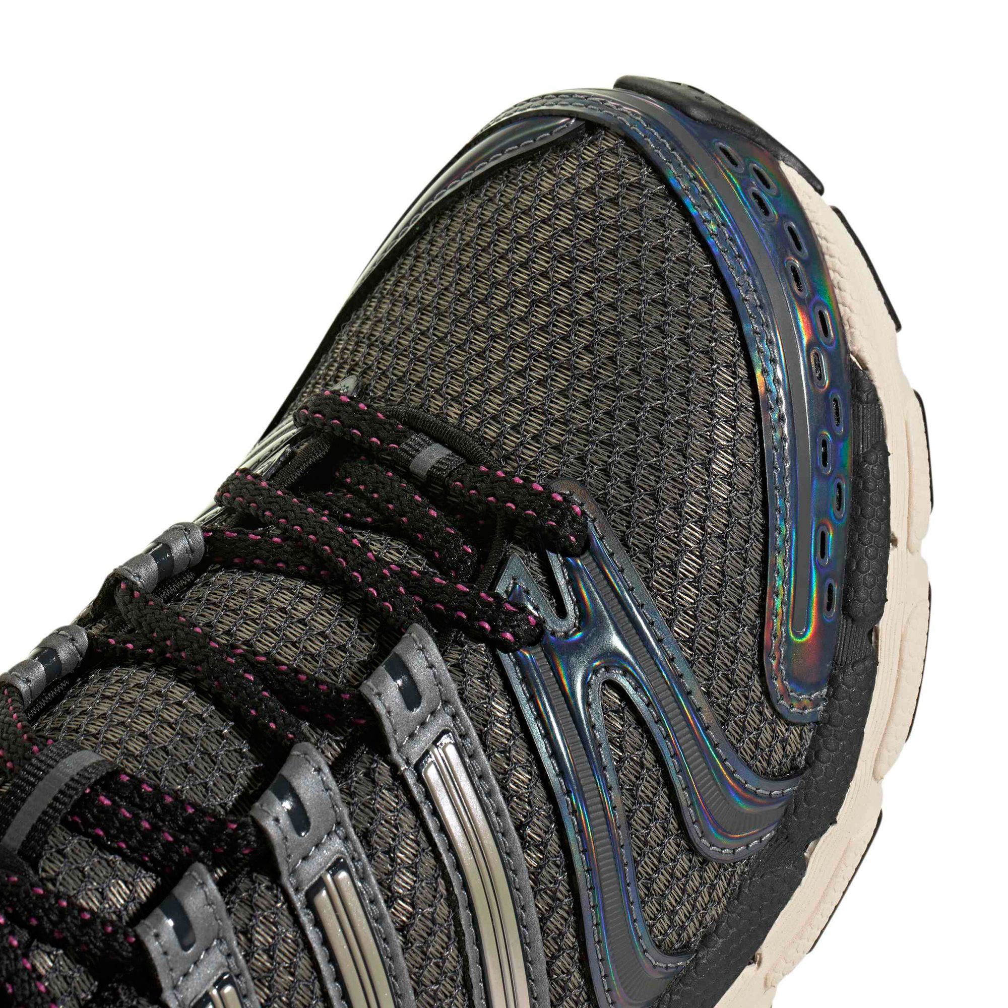 adidas Men's Adistar Control 5 Shoes product image
