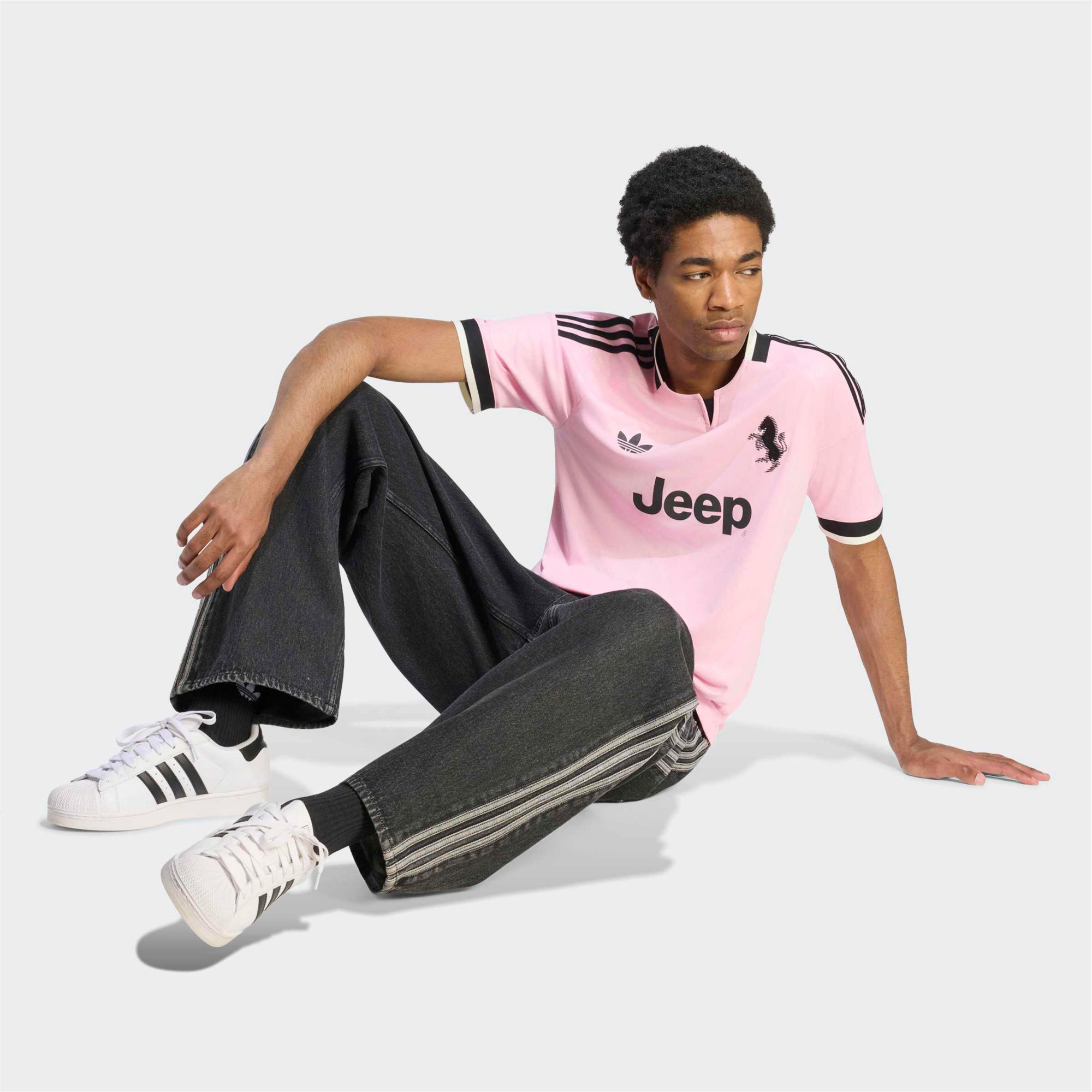 adidas Adult Juventus Pink 2026 Away Replica Jersey | Dick's