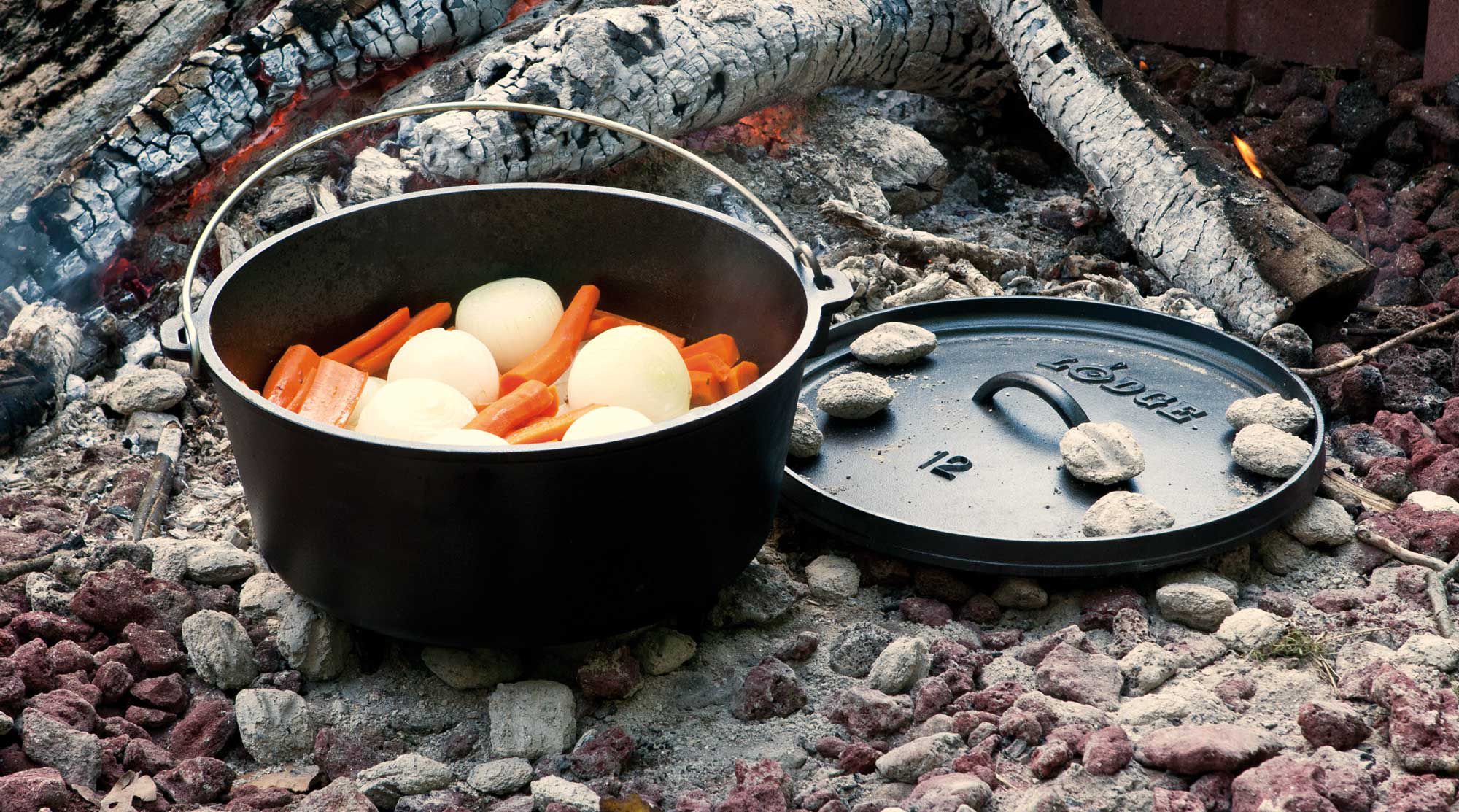 Lodge 8-Quart Deep Dutch Oven product image
