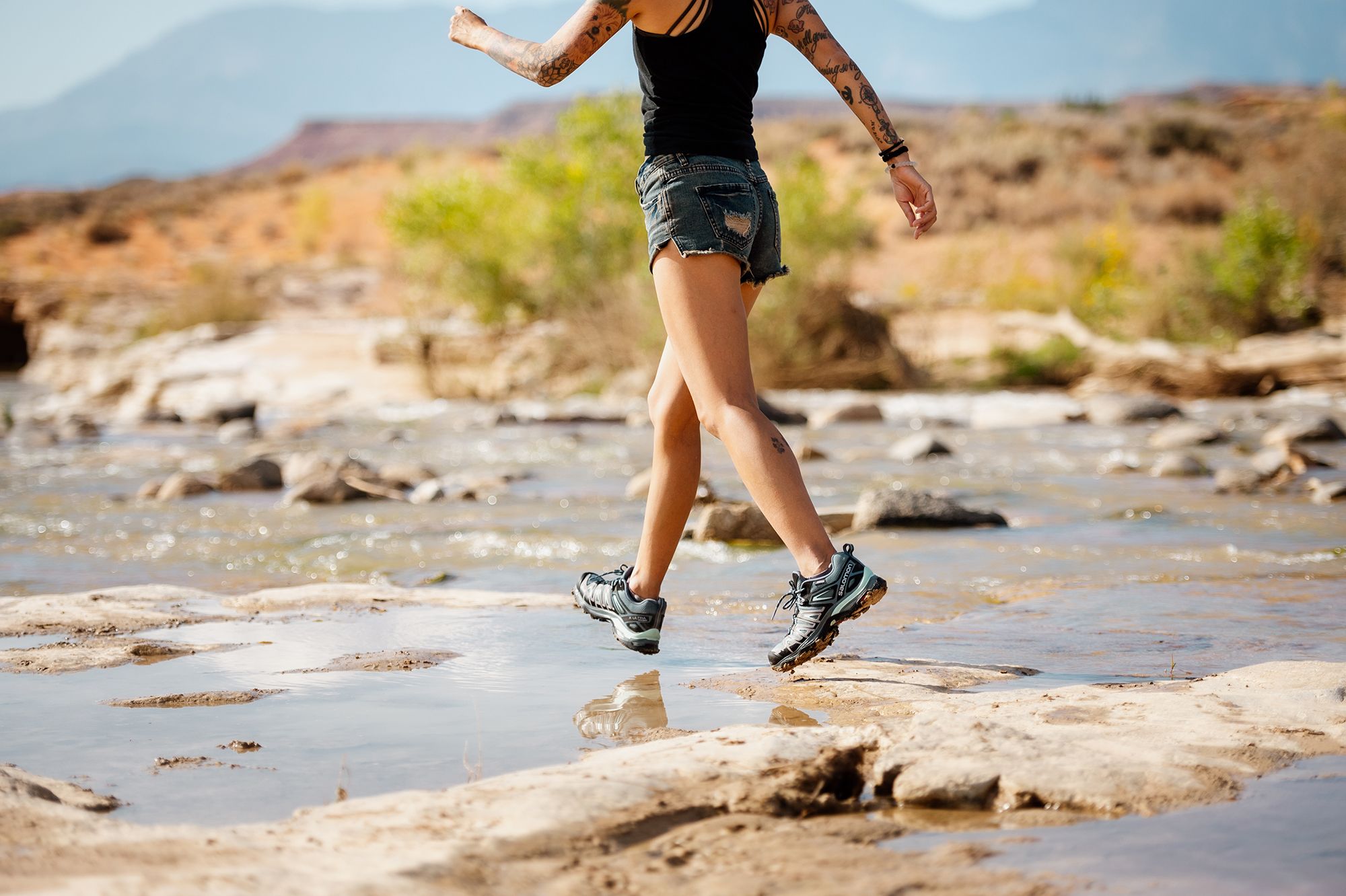 Salomon Women's X Ultra Pioneer Waterproof Hiking Shoes product image