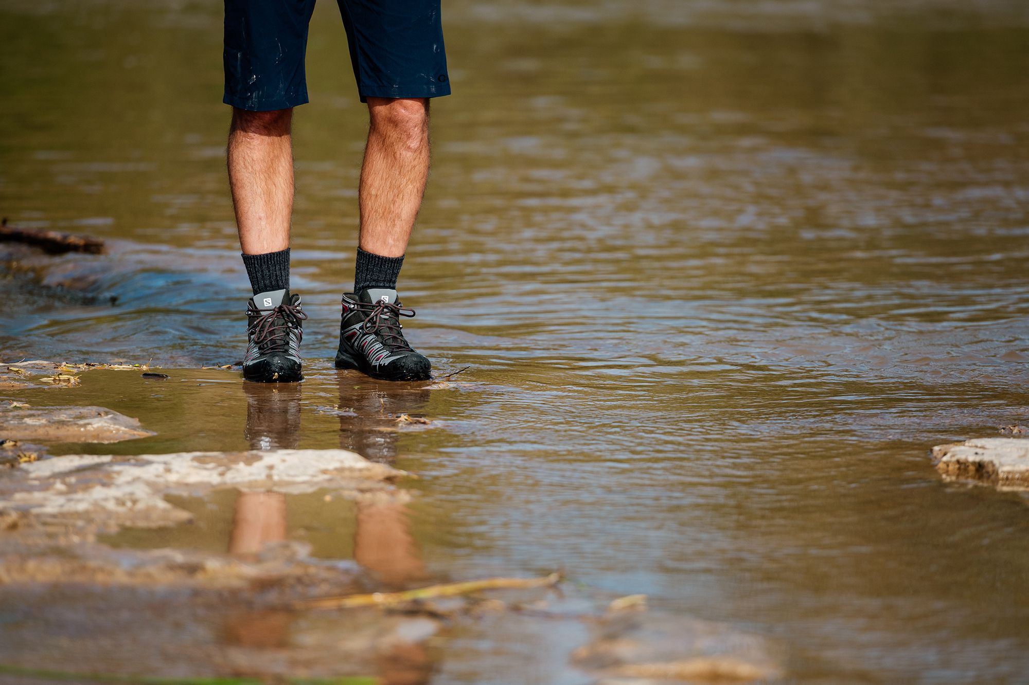 Salomon Men's X Ultra Pioneer Mid Waterproof Boots product image