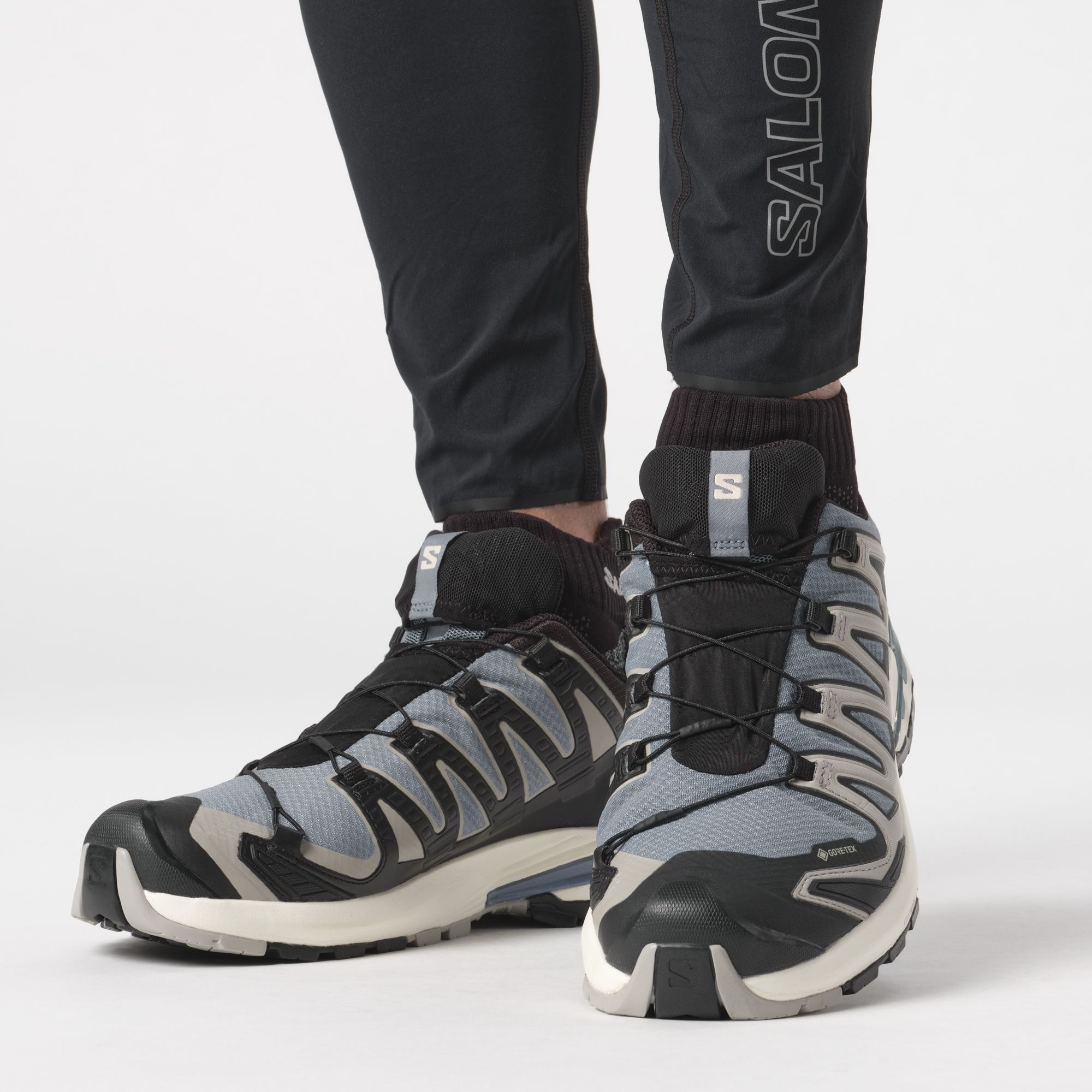 Salomon Men's Xa Pro 3d V9 Gore-Tex Trail Running Shoes product image