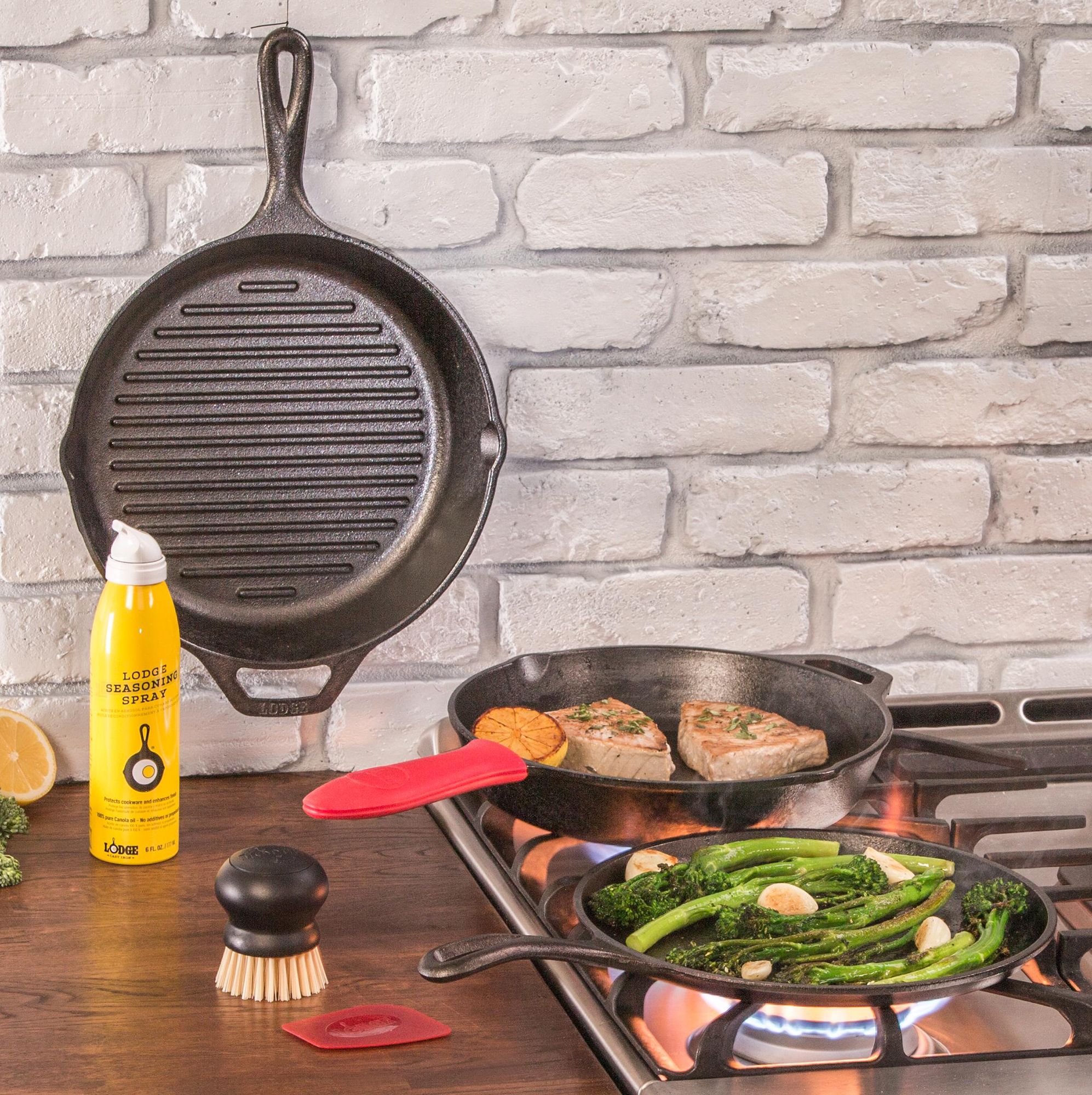 Lodge Seasoned Cast Iron Care Kit product image
