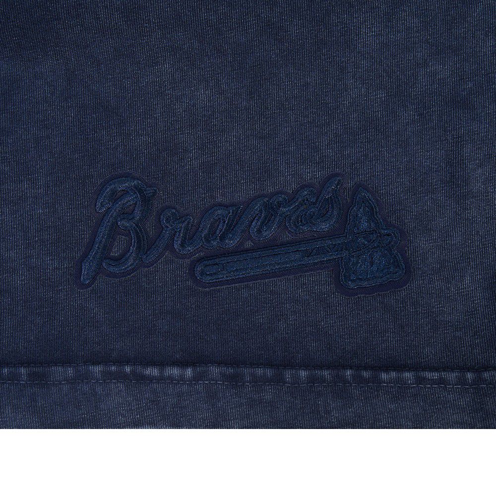 Pro Standard Men's Atlanta Braves Navy Washed Classic T-Shirt product image