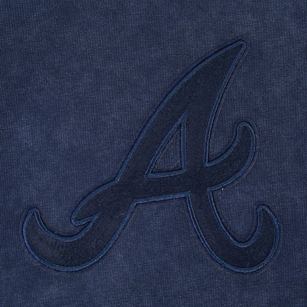Pro Standard Men's Atlanta Braves Navy Washed Classic T-Shirt product image