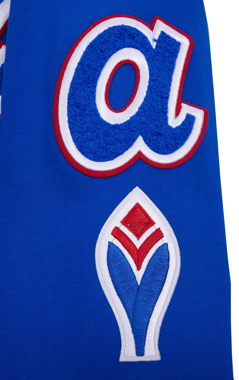 Pro Standard Men's Atlanta Braves Fleece Pullover Hoodie product image