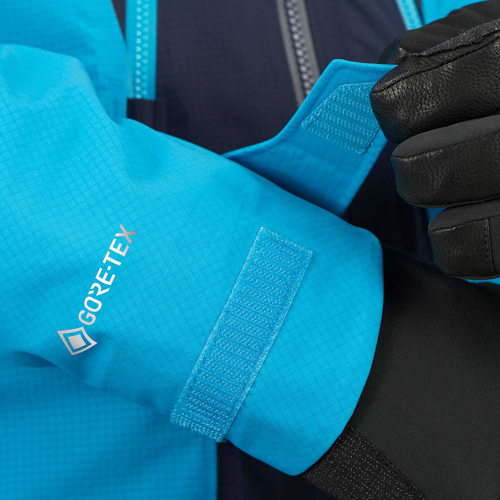 Salomon Men's Outpeak GORE-TEX 3L Jacket product image