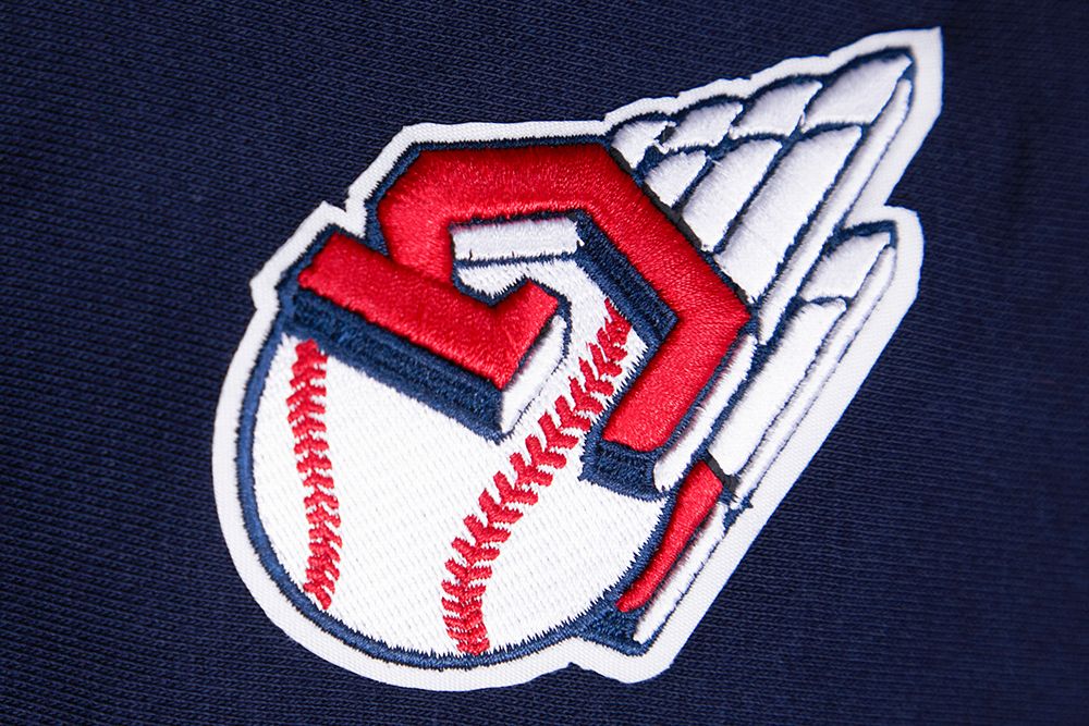 Pro Standard Women's Cleveland Guardians Retro Fleece Crew Neck Sweatshirt product image