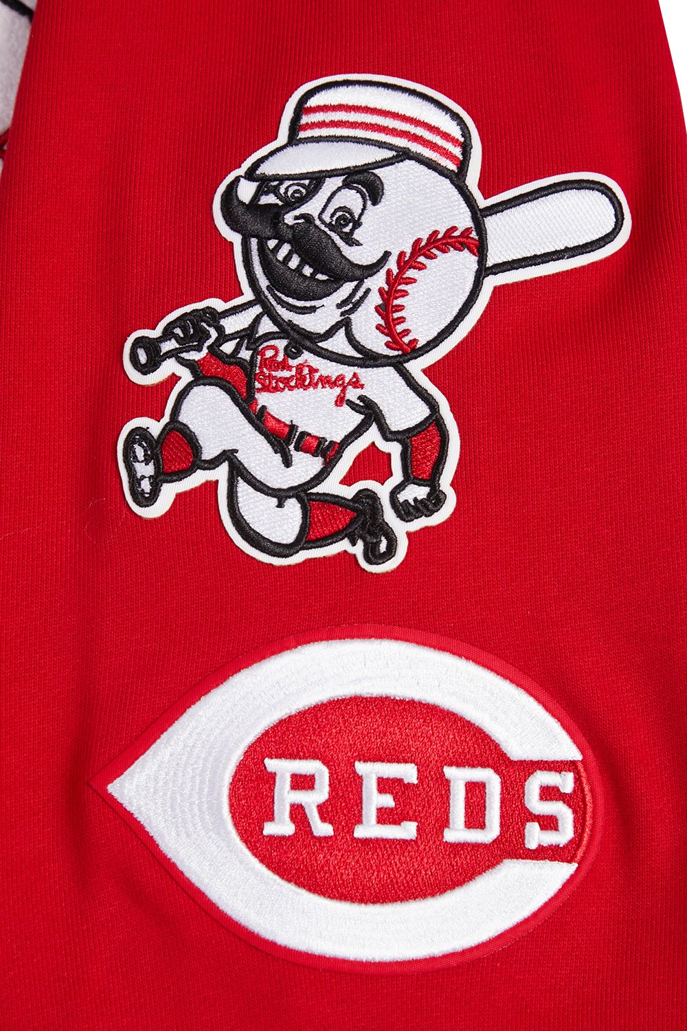 Pro Standard Men's Cincinnati Reds Fleece Pullover Hoodie product image
